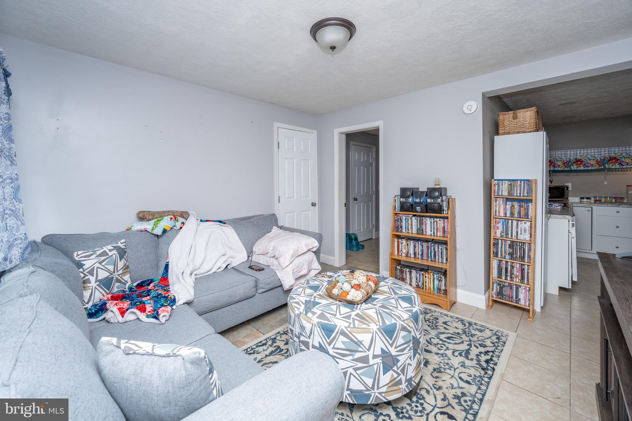 FRIENDSVILLE - Commercial Sale