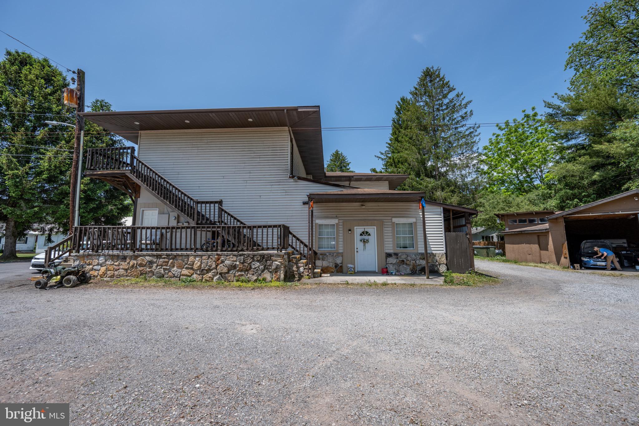 FRIENDSVILLE - Commercial Sale