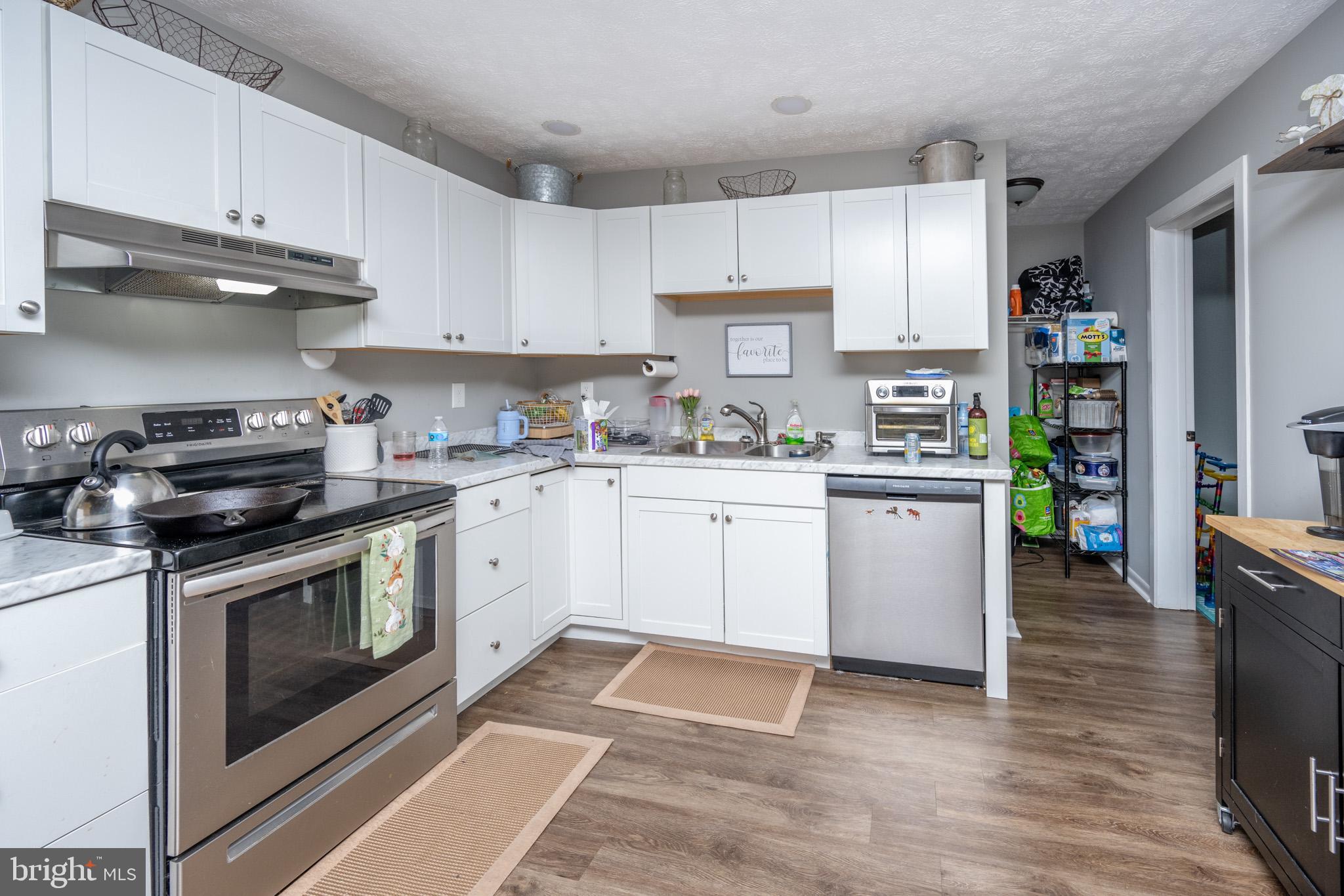 FRIENDSVILLE - Commercial Sale