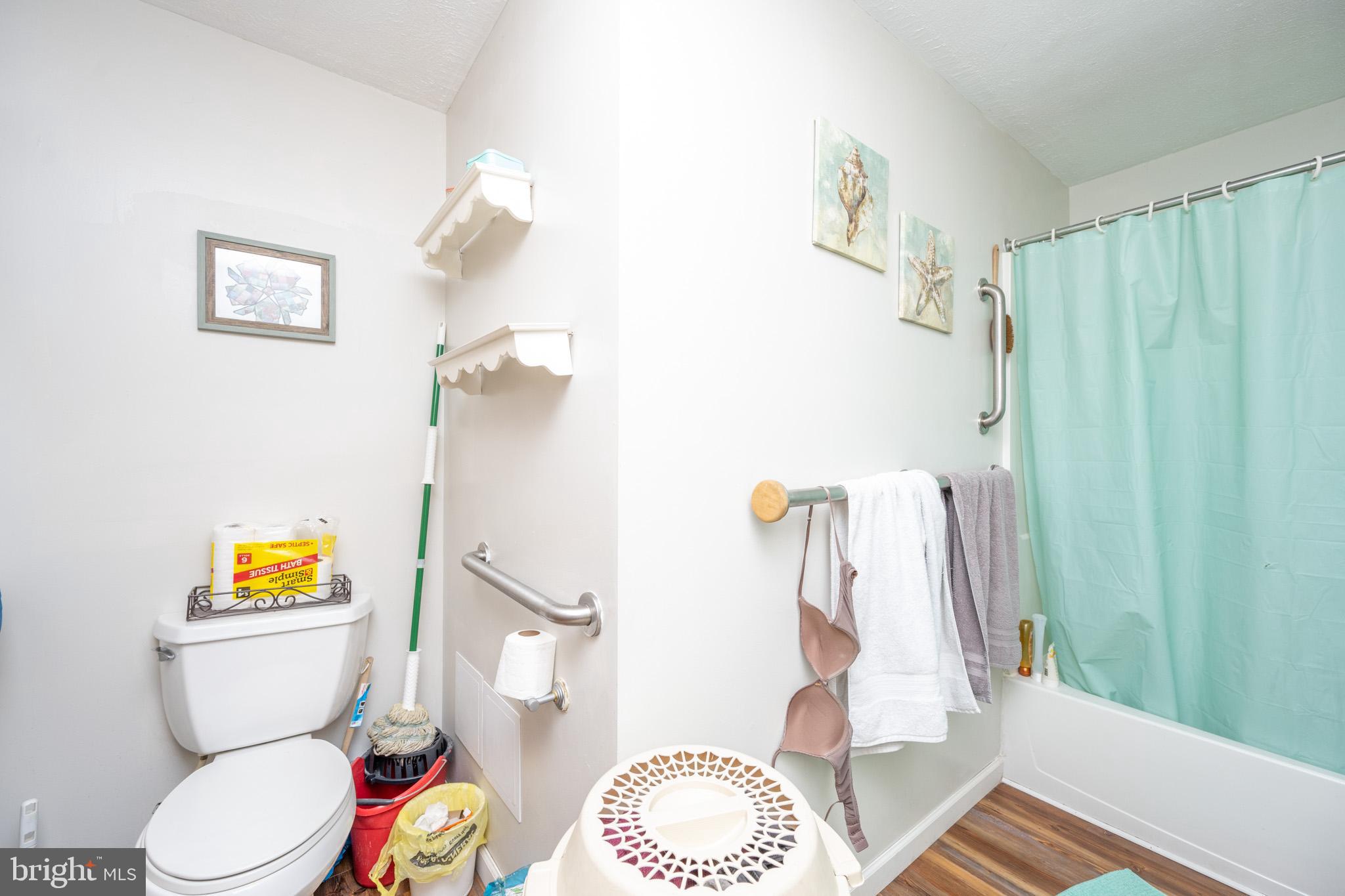 FRIENDSVILLE - Commercial Sale