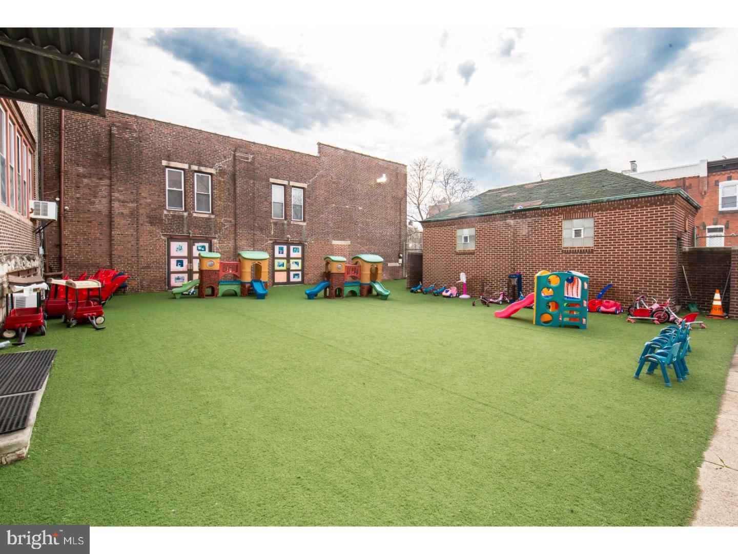 GRAYS FERRY - Commercial Sale