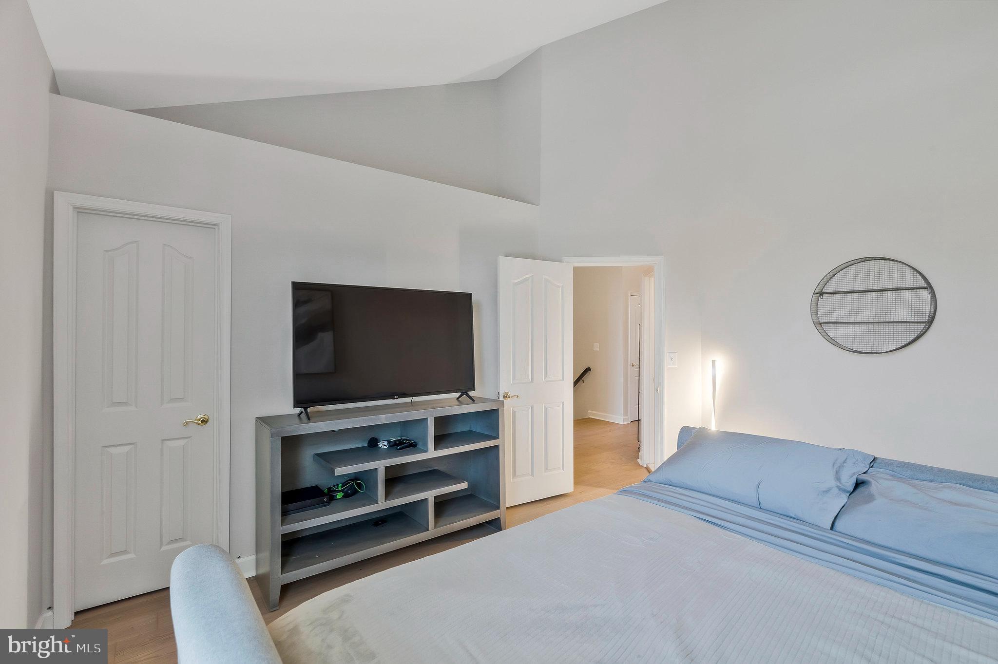 WEST MARKET - Residential Lease