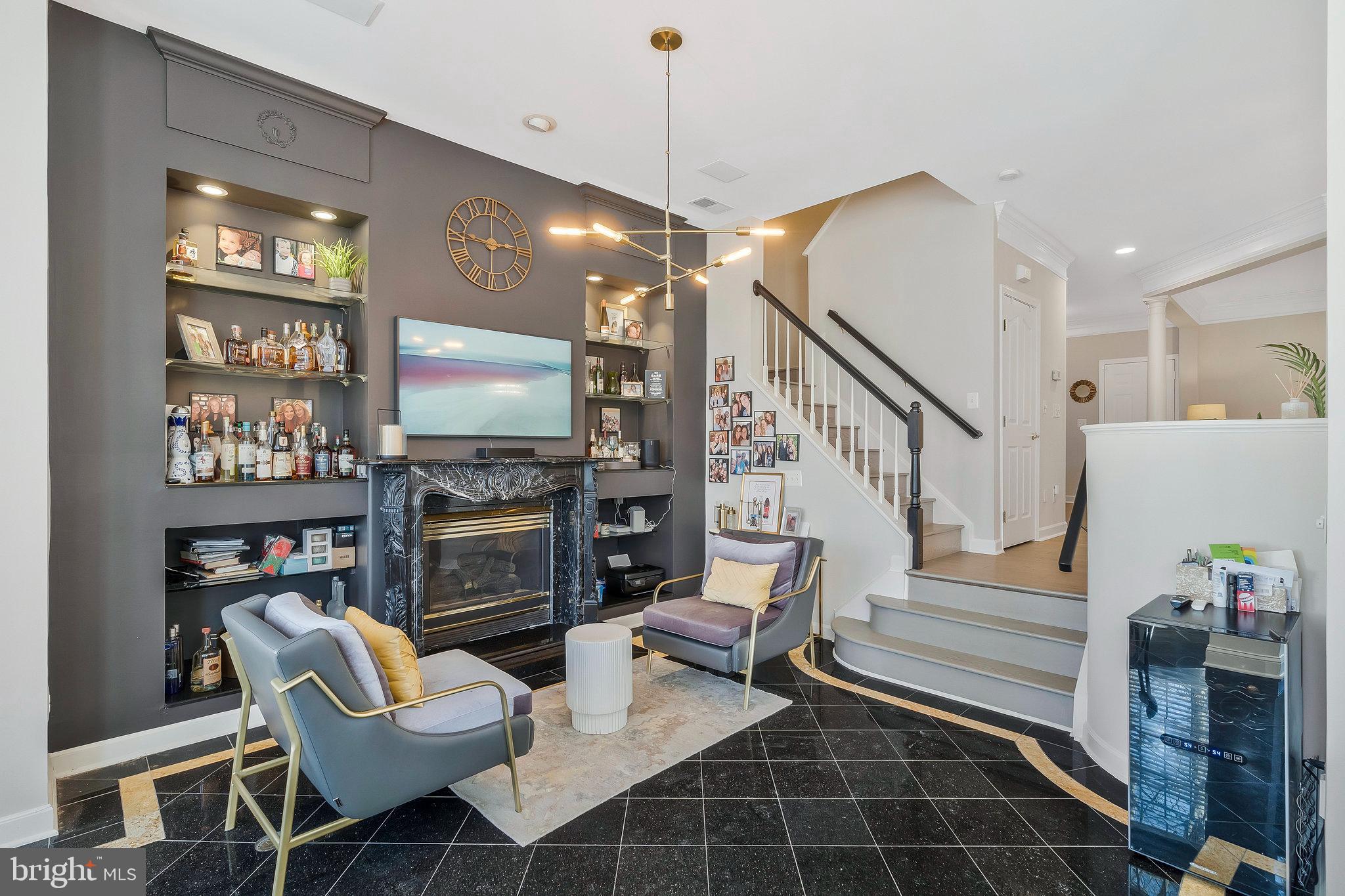 WEST MARKET - Residential Lease