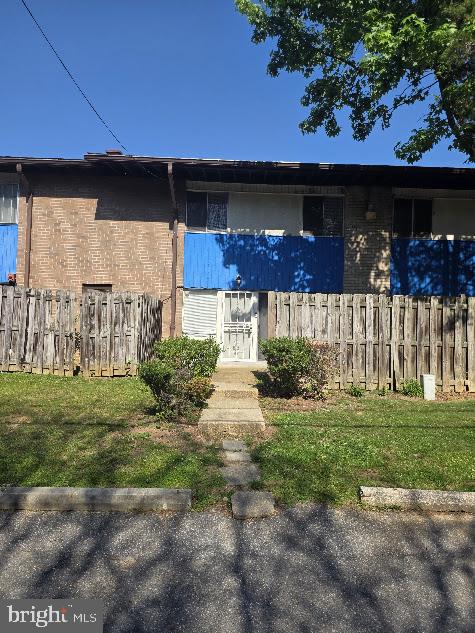 BRADBURY PARK - Residential