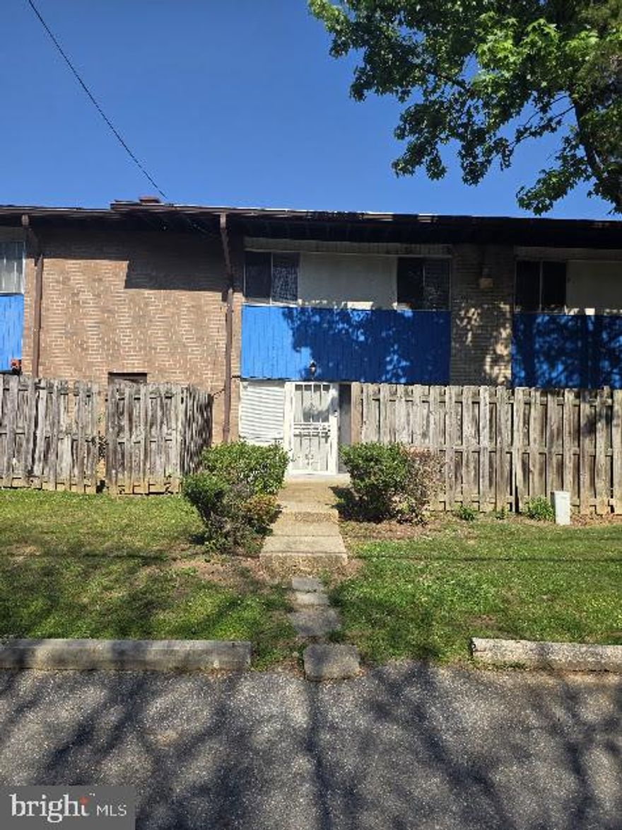 Discover the charm of this inviting Condo townhouse in the desirable Bradbury Park subdivision, a perfect blend of comfort and investment potential. This property is poised to enhance its value significantly, making it an attractive opportunity for savvy investors.and smart homeowners.  Spanning 1,068 sq. ft. , this home features two spacious bedrooms and one and a half bathrooms, providing ample space for relaxation and everyday living. The heart of the home boasts a modern kitchen equipped with stainless steel appliances, including a built-in range, cooktop, dishwasher, and refrigerator, ensuring a delightful cooking experience. The convenience of a washer and dryer adds to the home's appeal, making laundry days a breeze. Situated less than 10 miles from the airport and within a mile of public transportation options, this location offers excellent accessibility, enhancing its rental potential.  while the average property condition allows for immediate occupancy or further customization.  Don't miss out on this opportunity to invest in a home that combines comfort, convenience, and the promise of future returns.