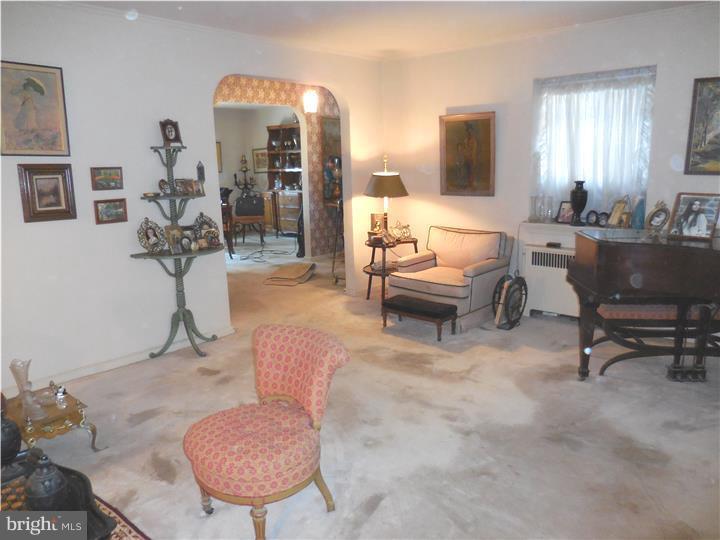 BELMONT VILLAGE - Residential