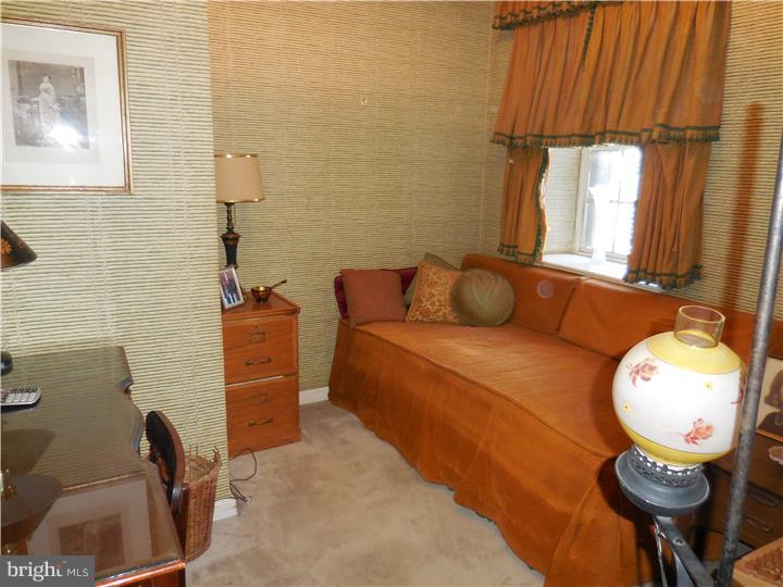 BELMONT VILLAGE - Residential