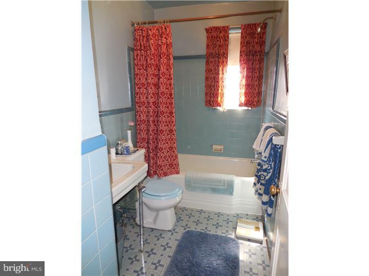 BELMONT VILLAGE - Residential