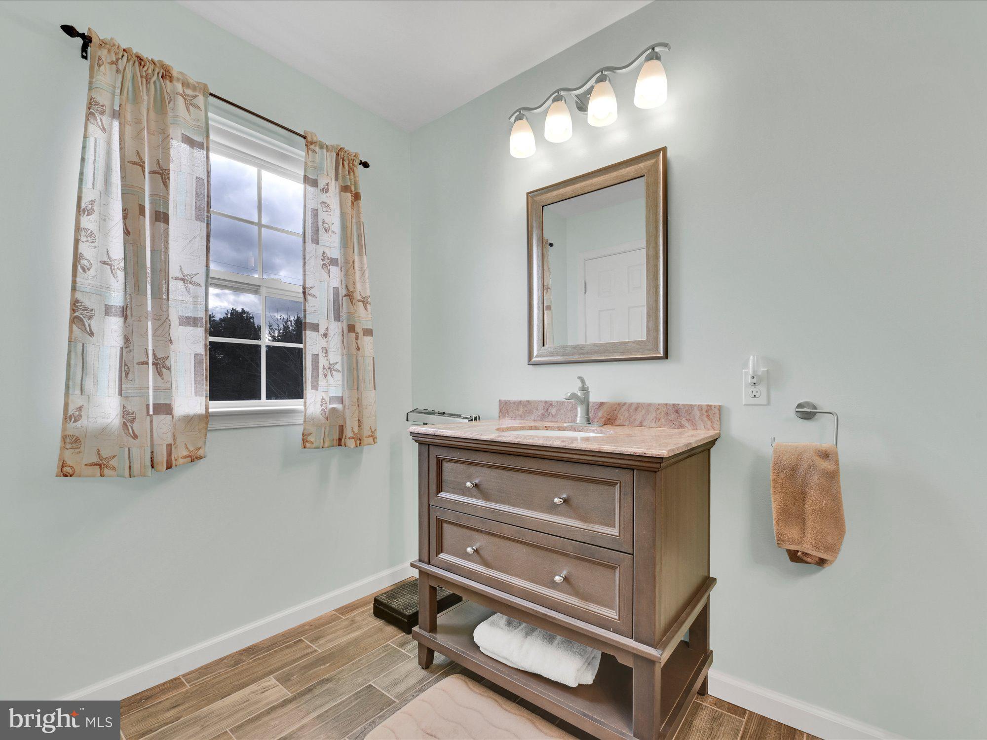 THE MEADOWS AT HEI - Residential