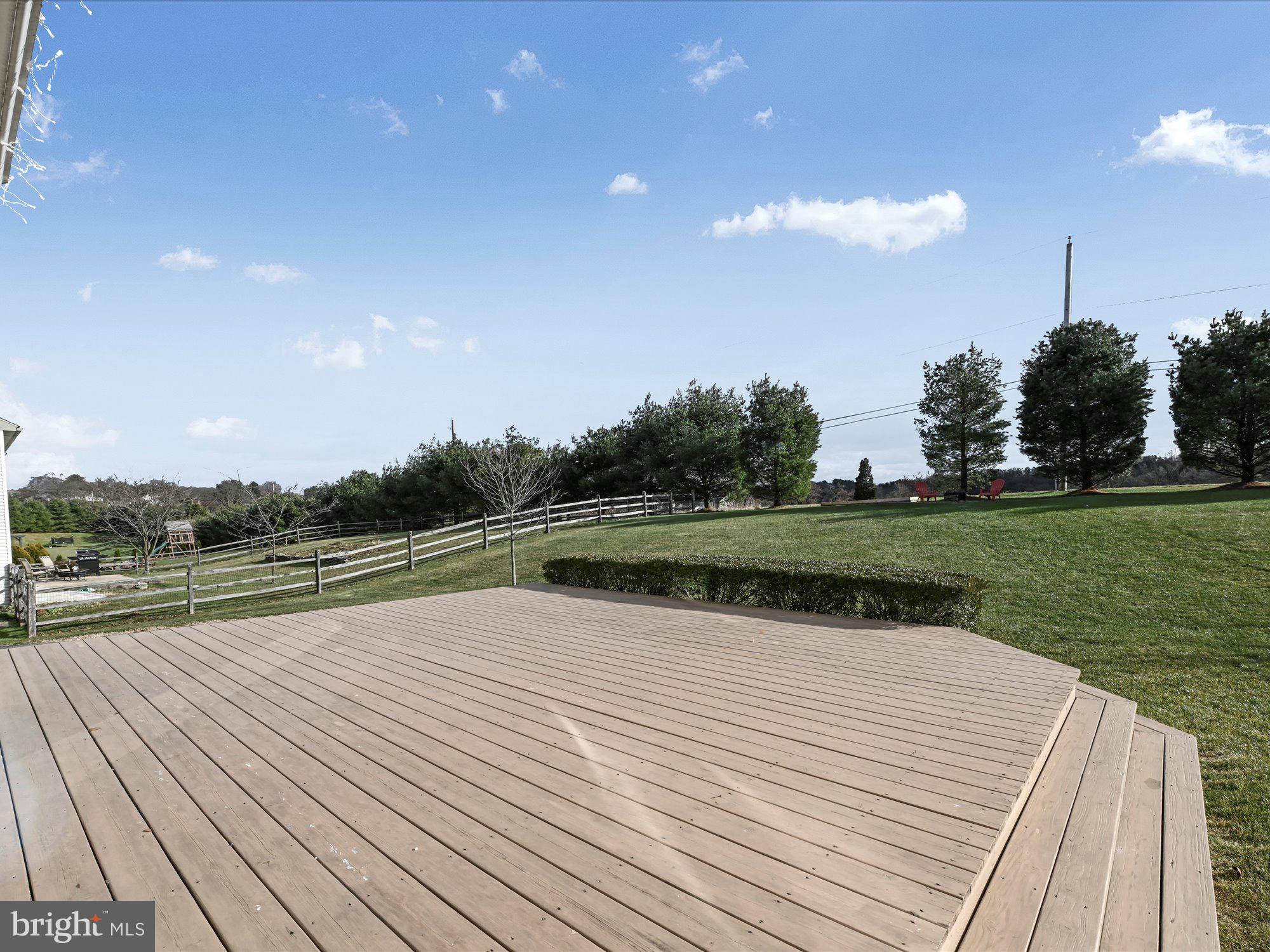 THE MEADOWS AT HEI - Residential