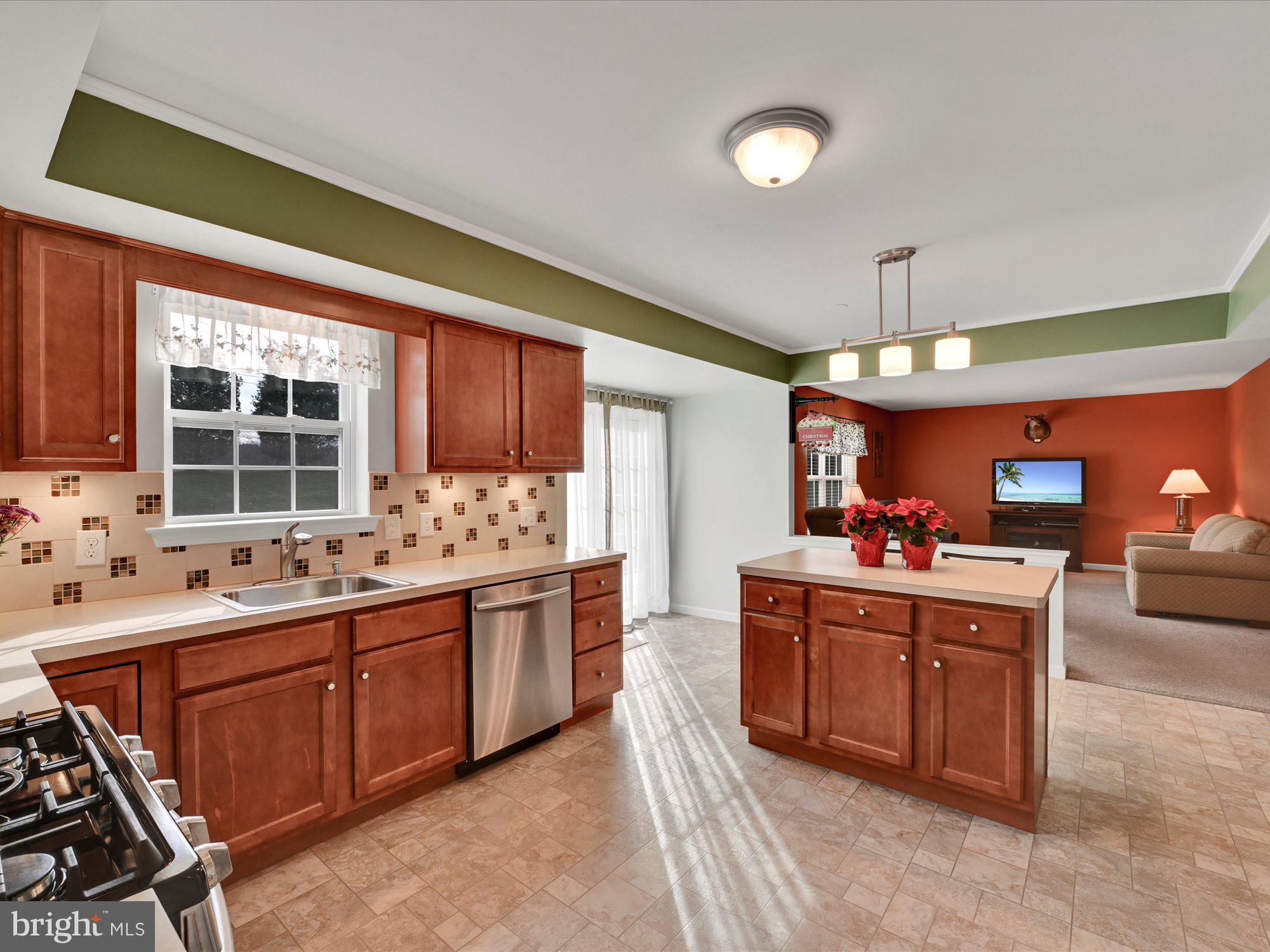 THE MEADOWS AT HEI - Residential