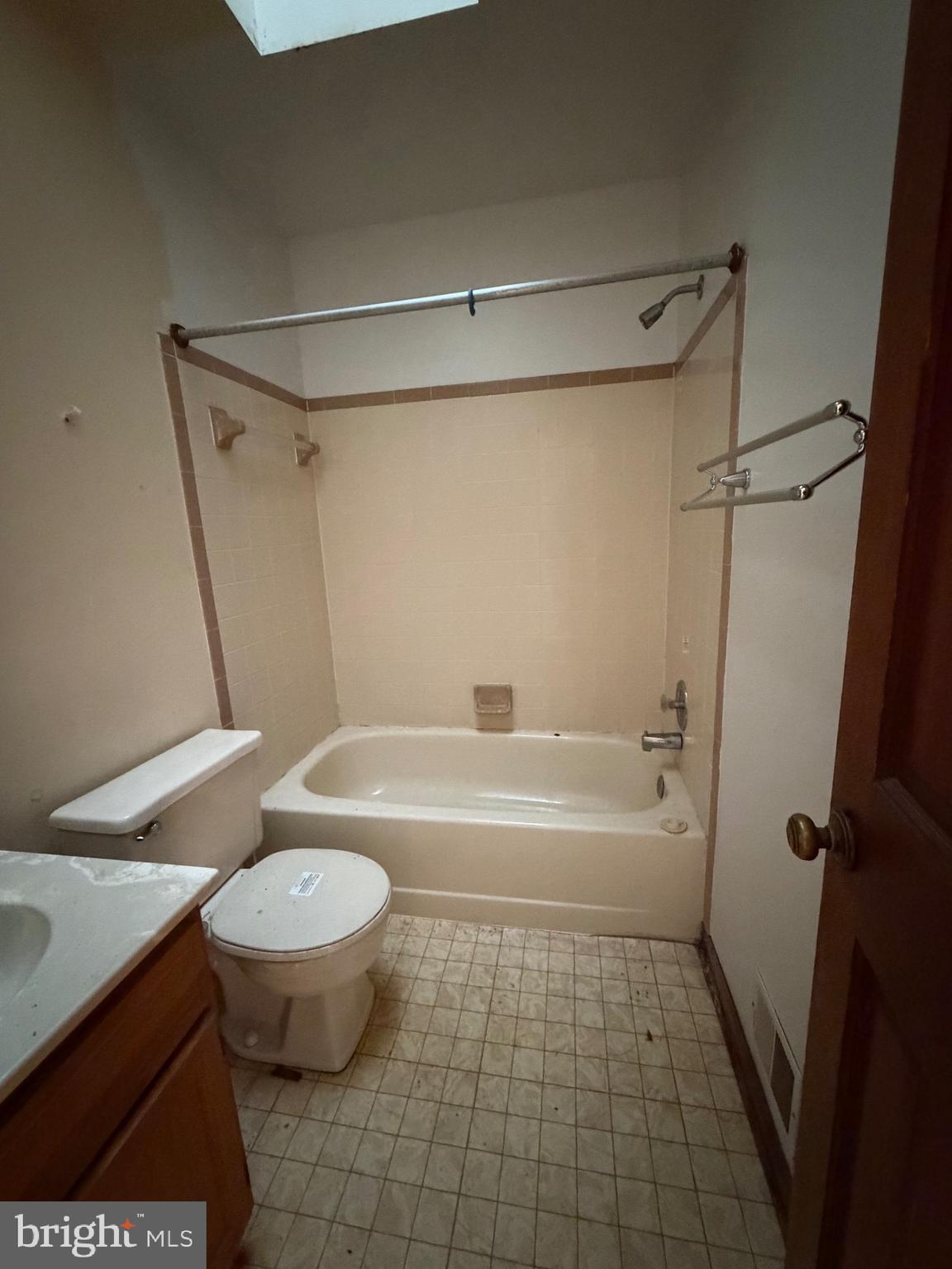 SHADOW WOODS - Residential