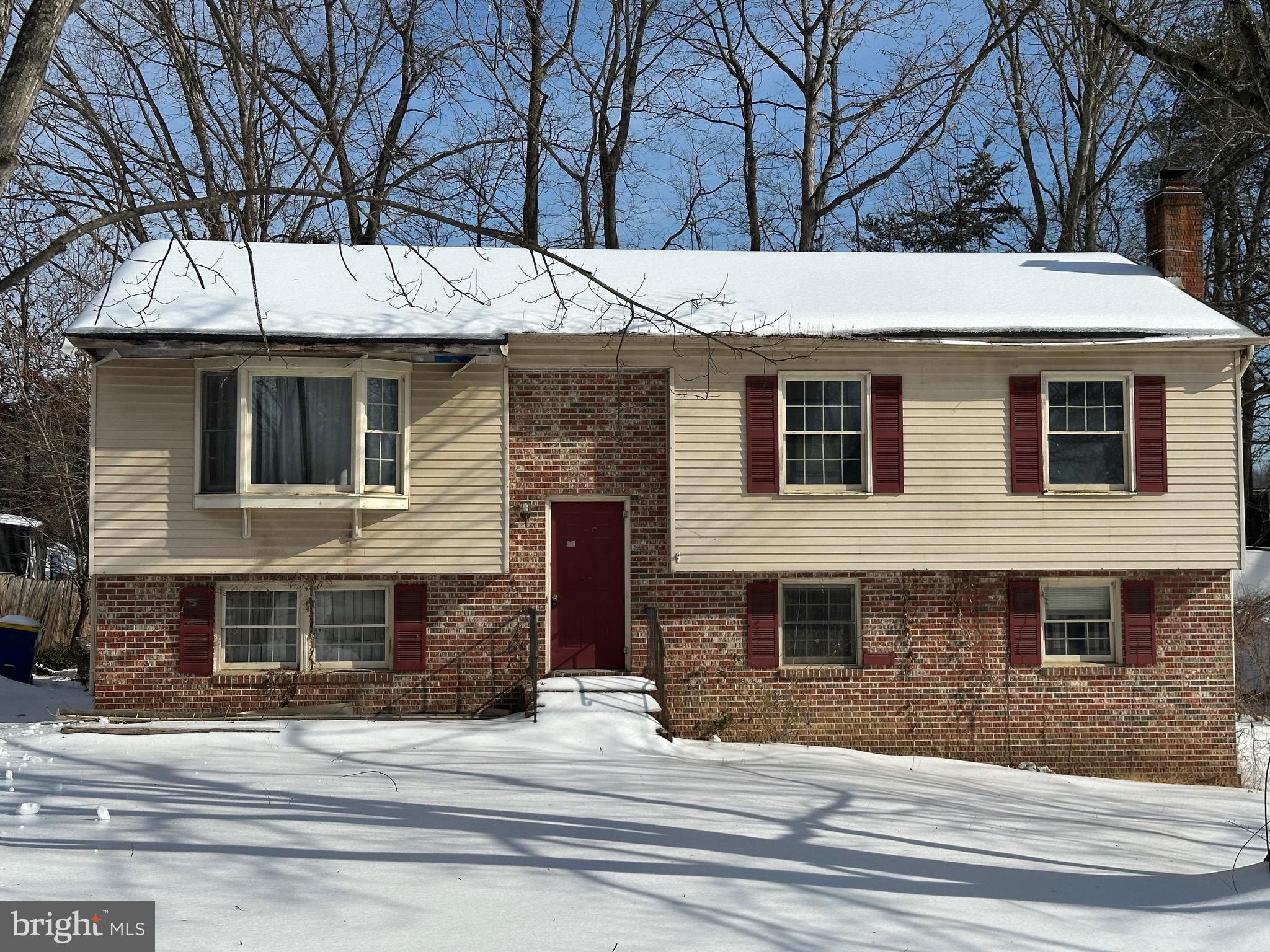 SHADOW WOODS - Residential