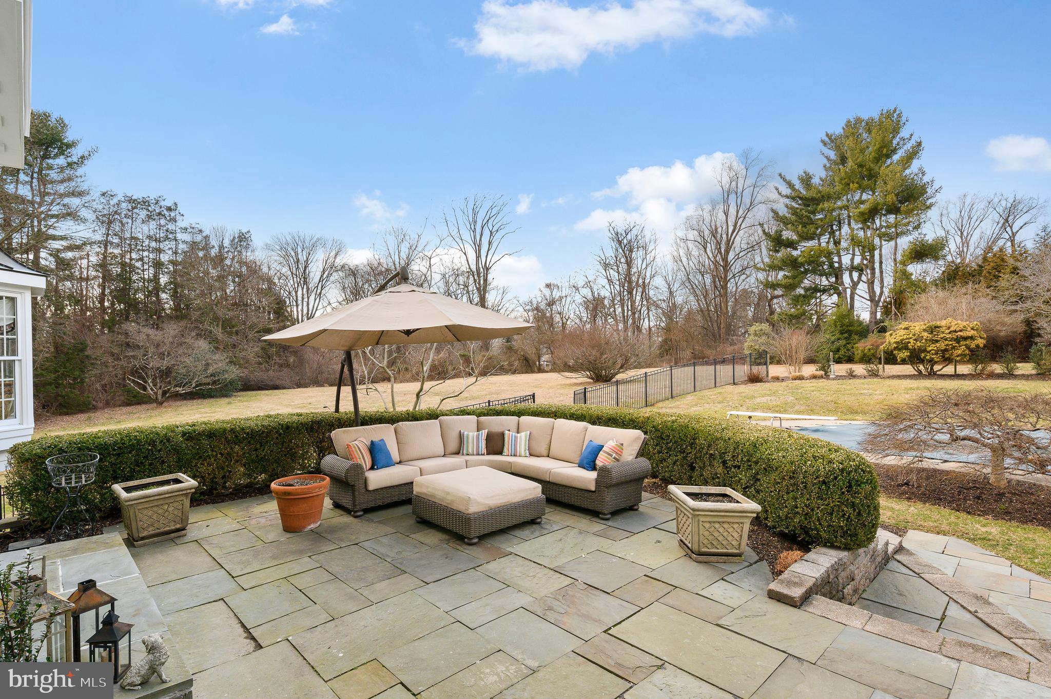 ARONWOLD - Residential