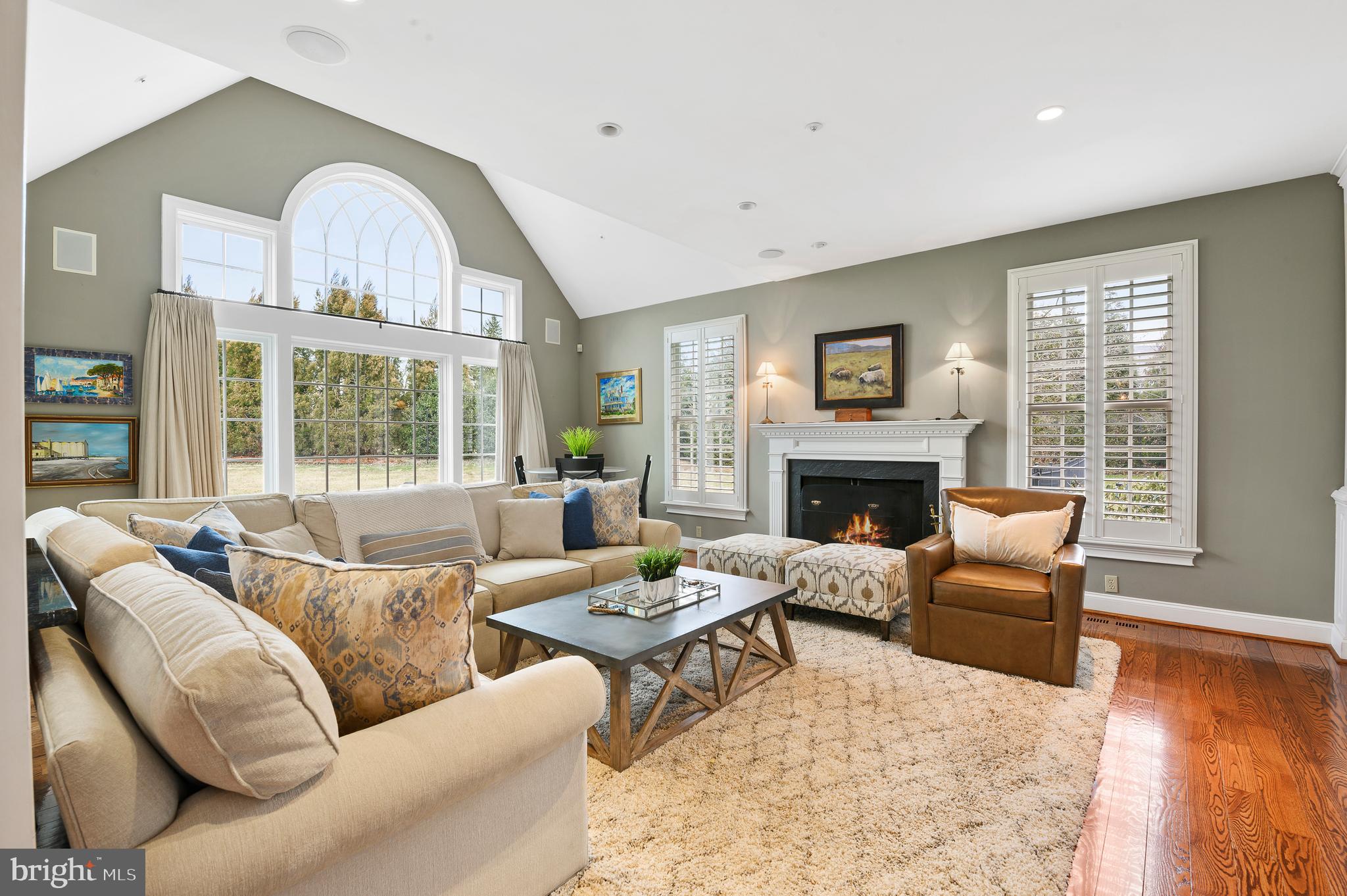 ARONWOLD - Residential