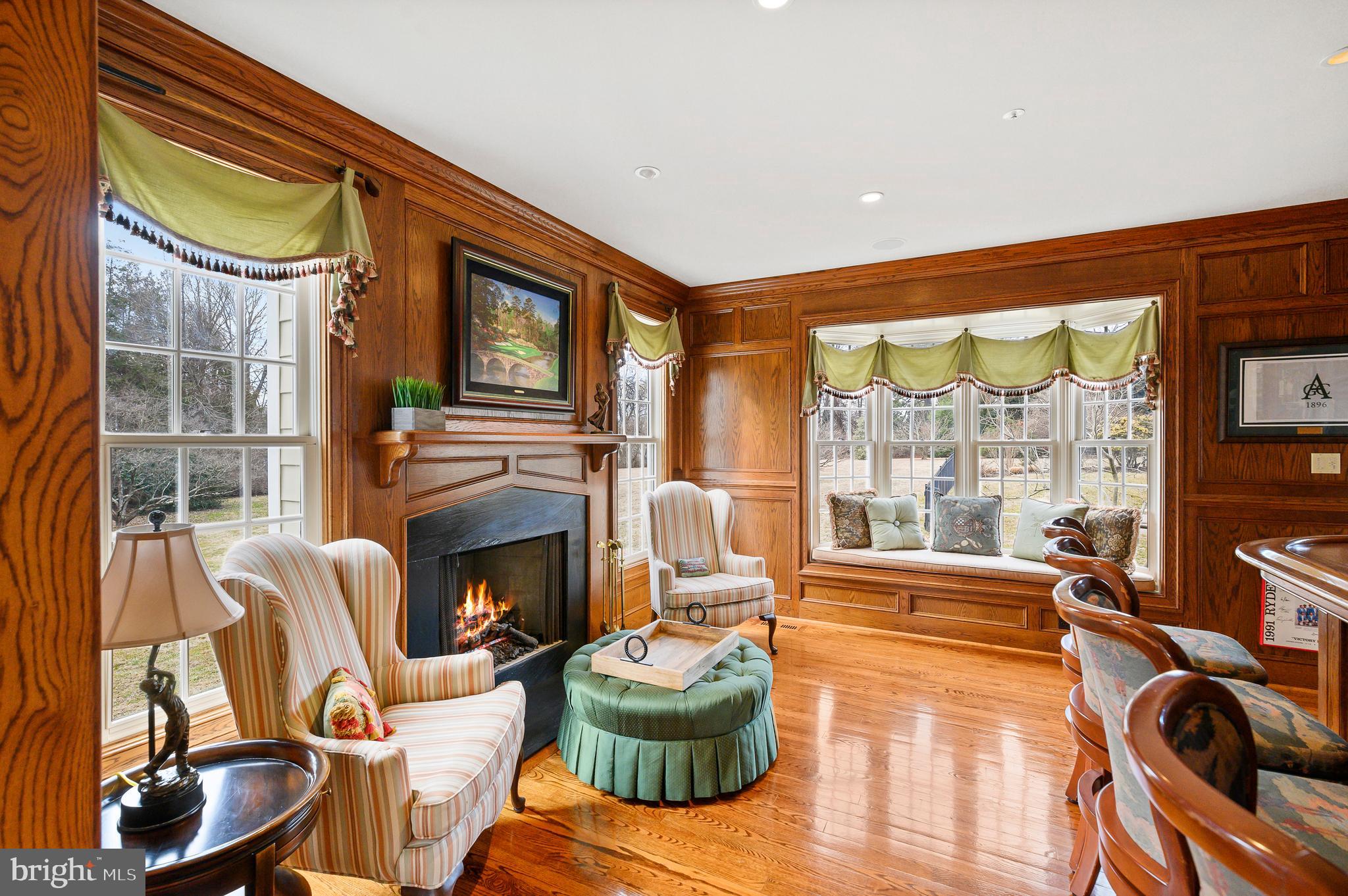 ARONWOLD - Residential