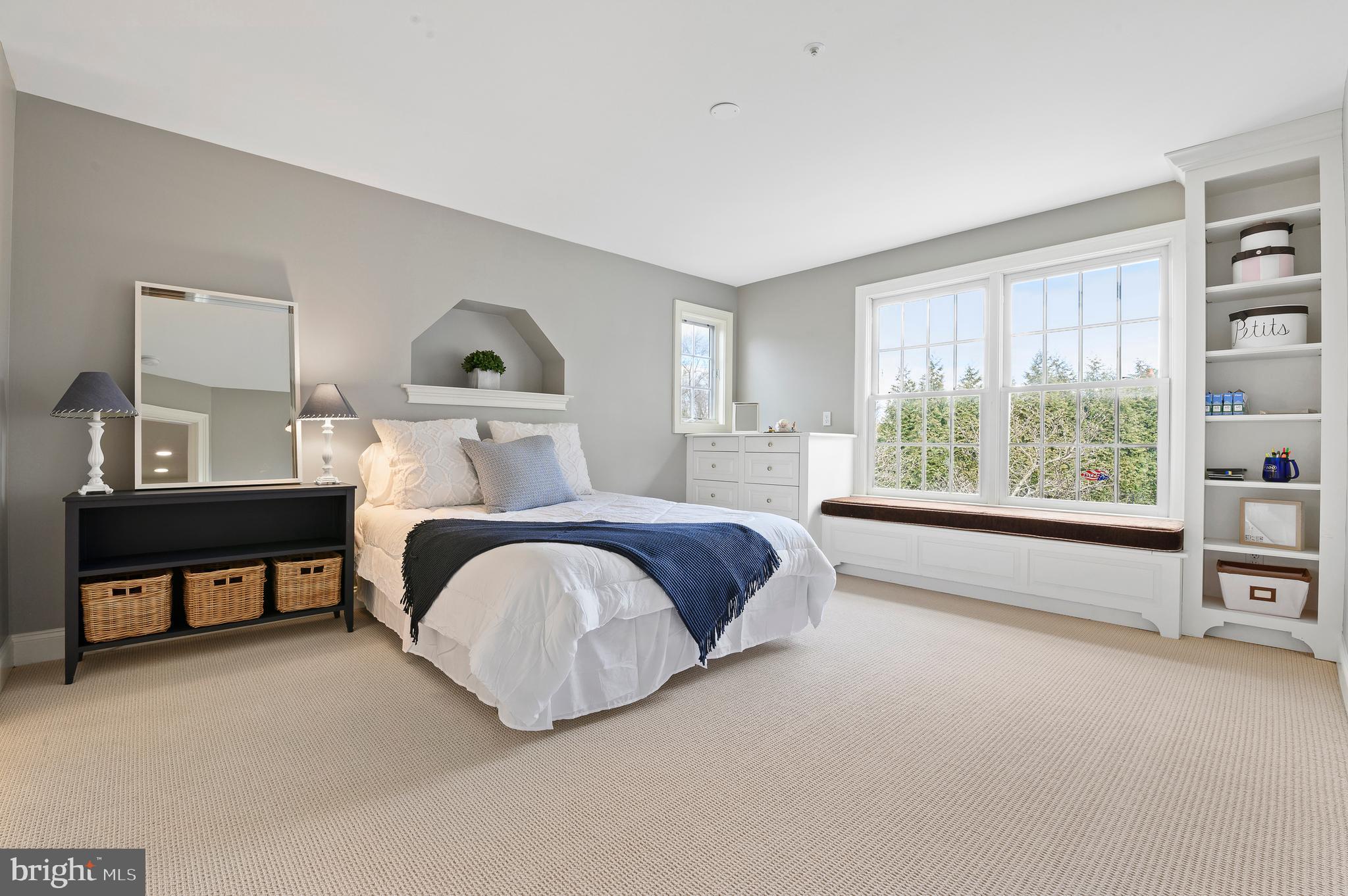 ARONWOLD - Residential