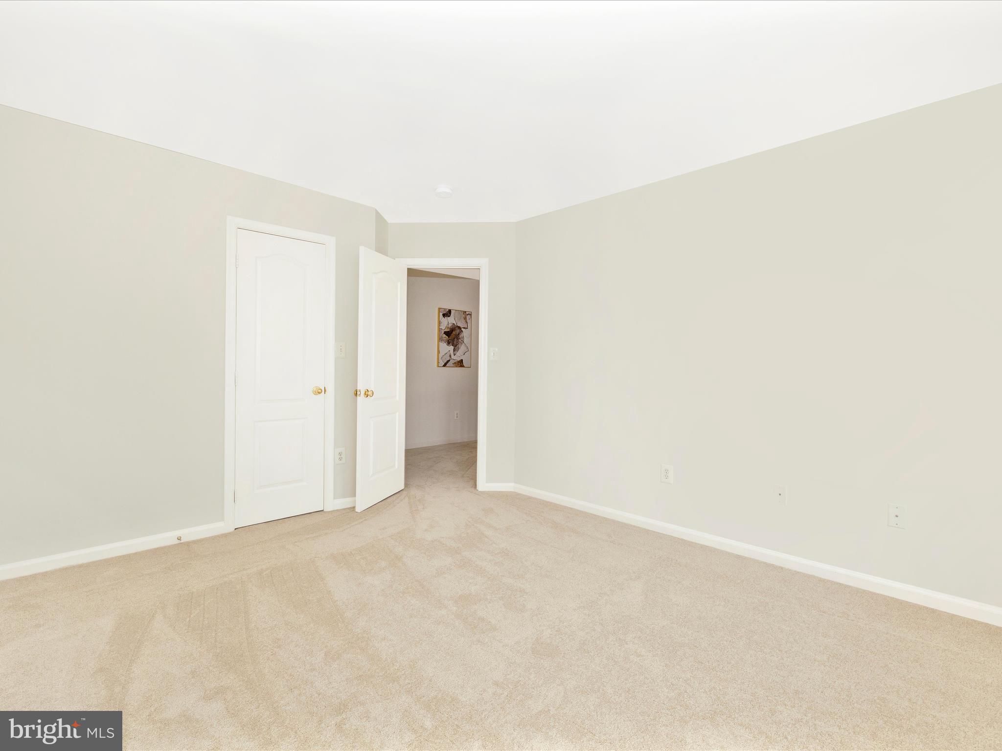 KINGSVIEW VILLAGE - Residential