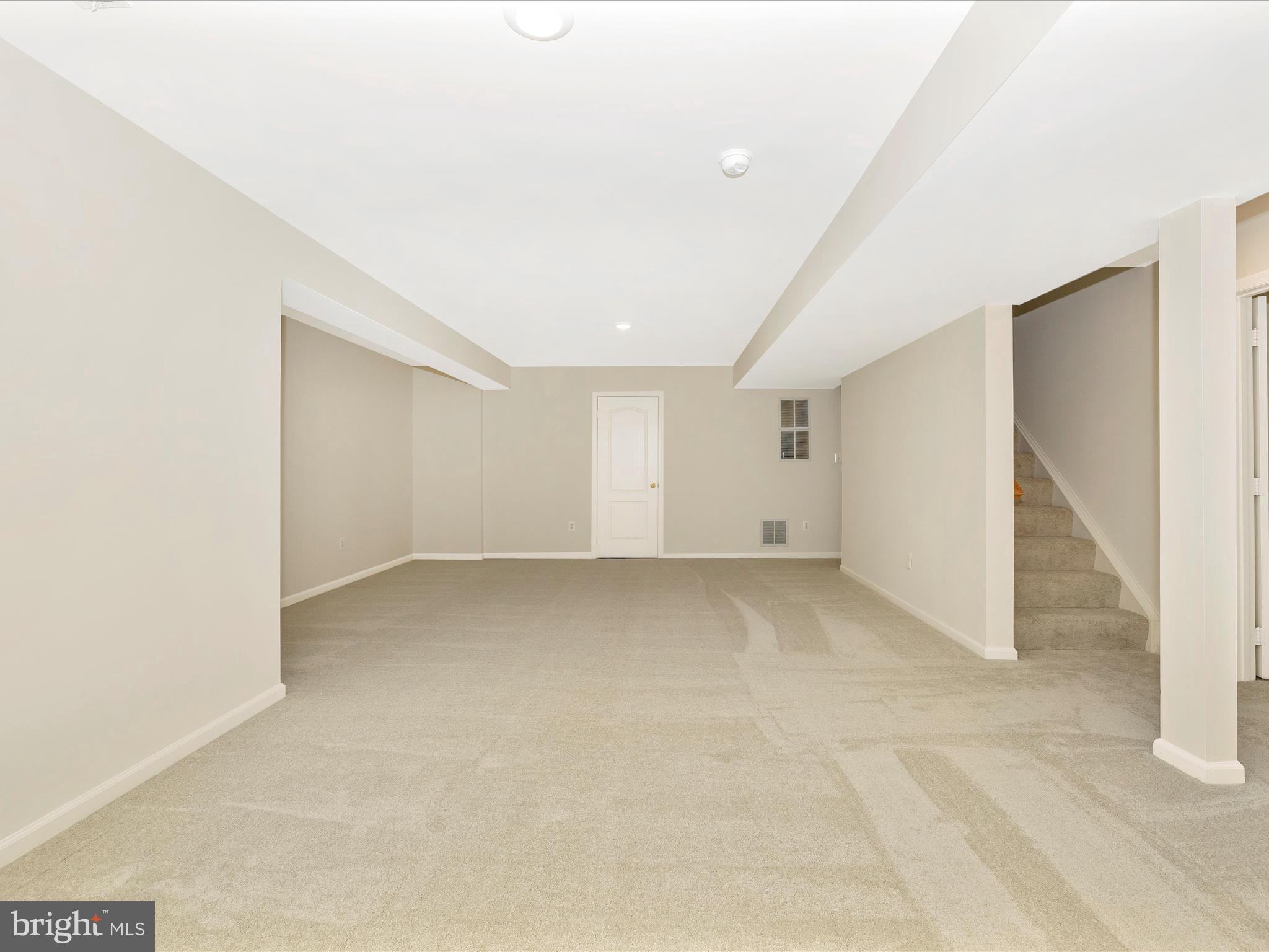 KINGSVIEW VILLAGE - Residential