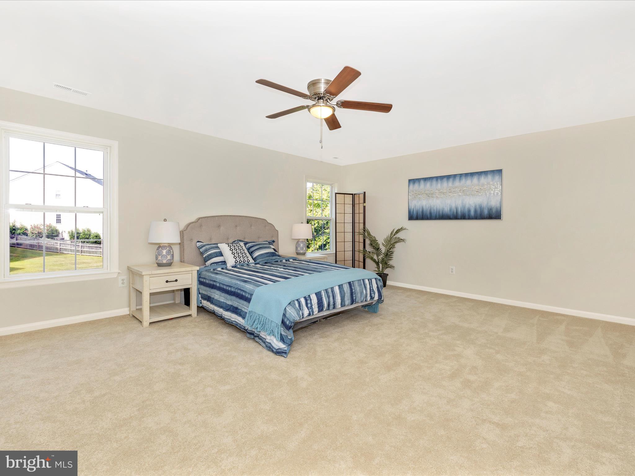 KINGSVIEW VILLAGE - Residential