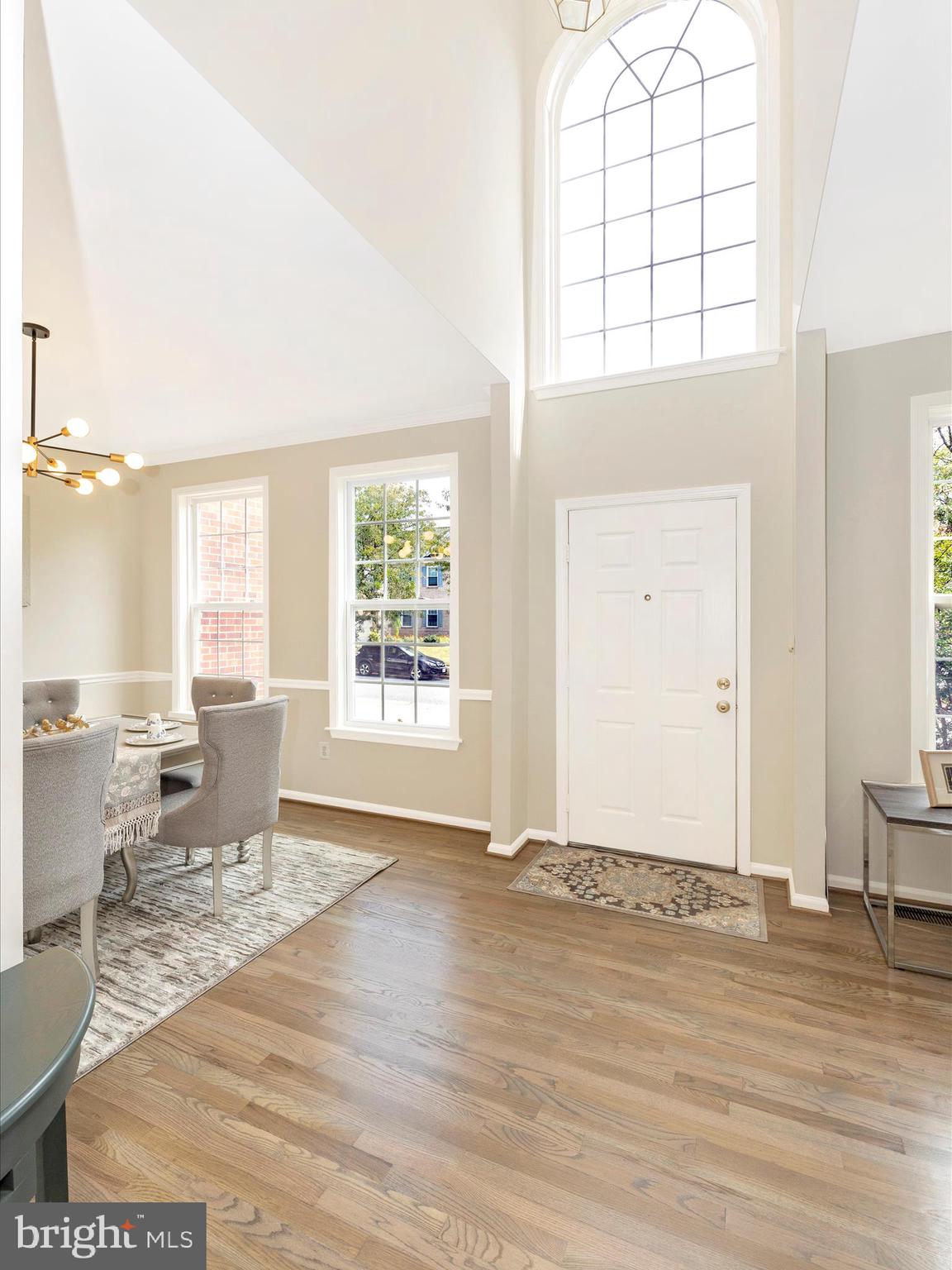 KINGSVIEW VILLAGE - Residential