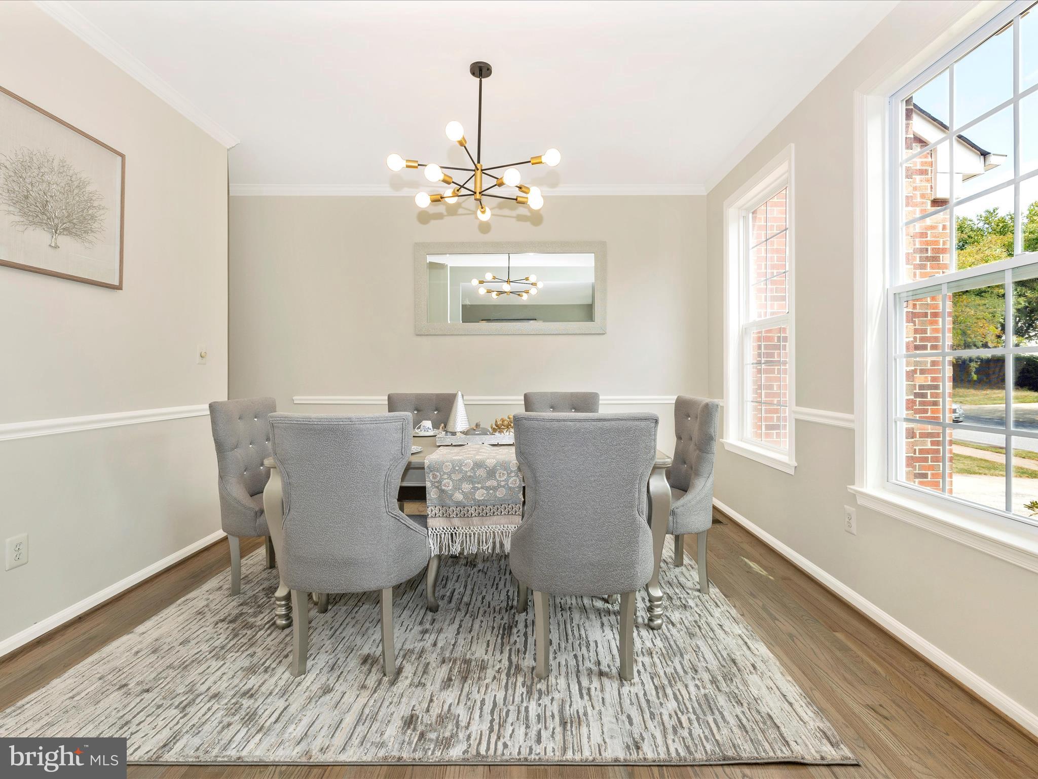 KINGSVIEW VILLAGE - Residential