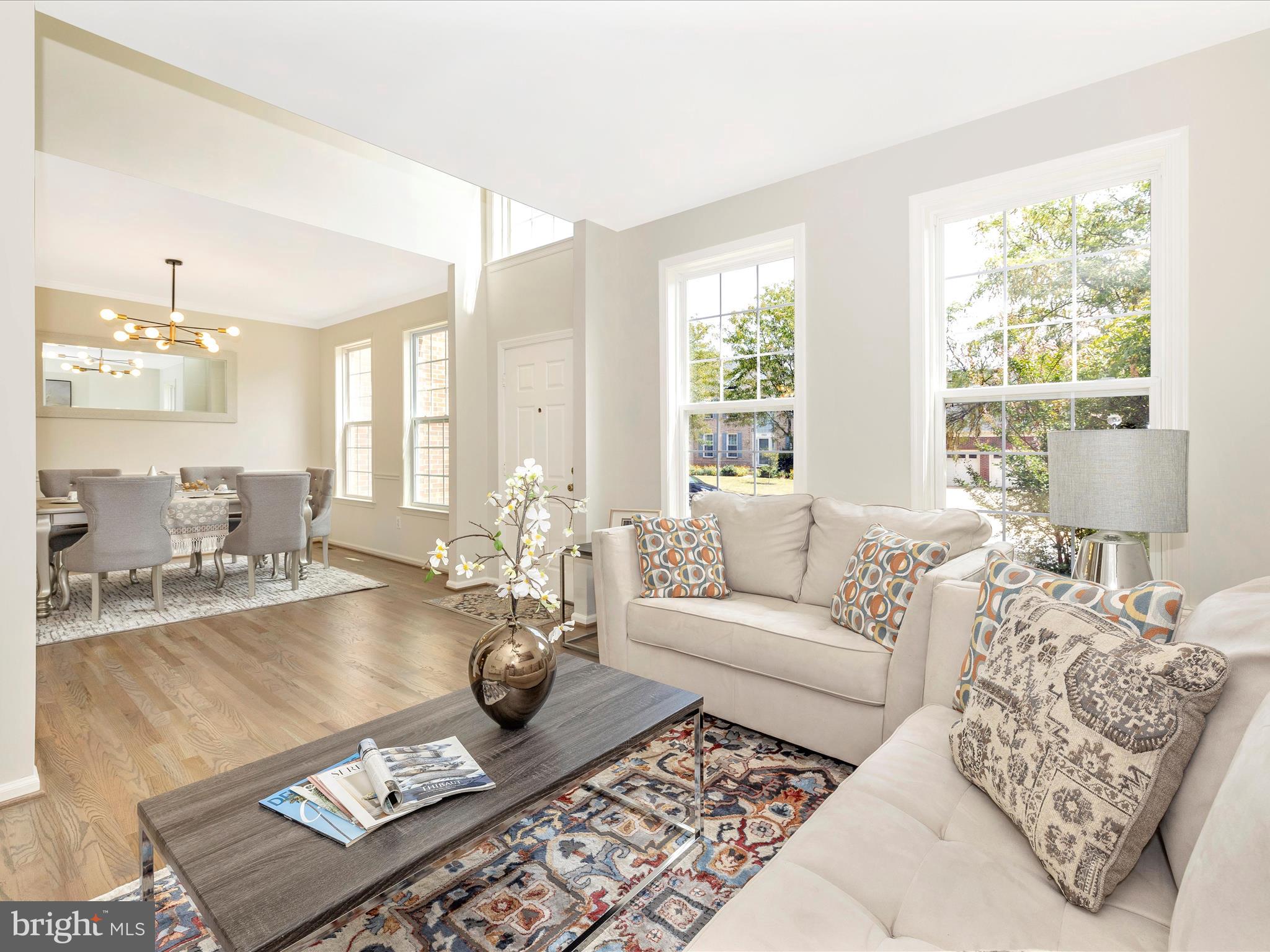 KINGSVIEW VILLAGE - Residential