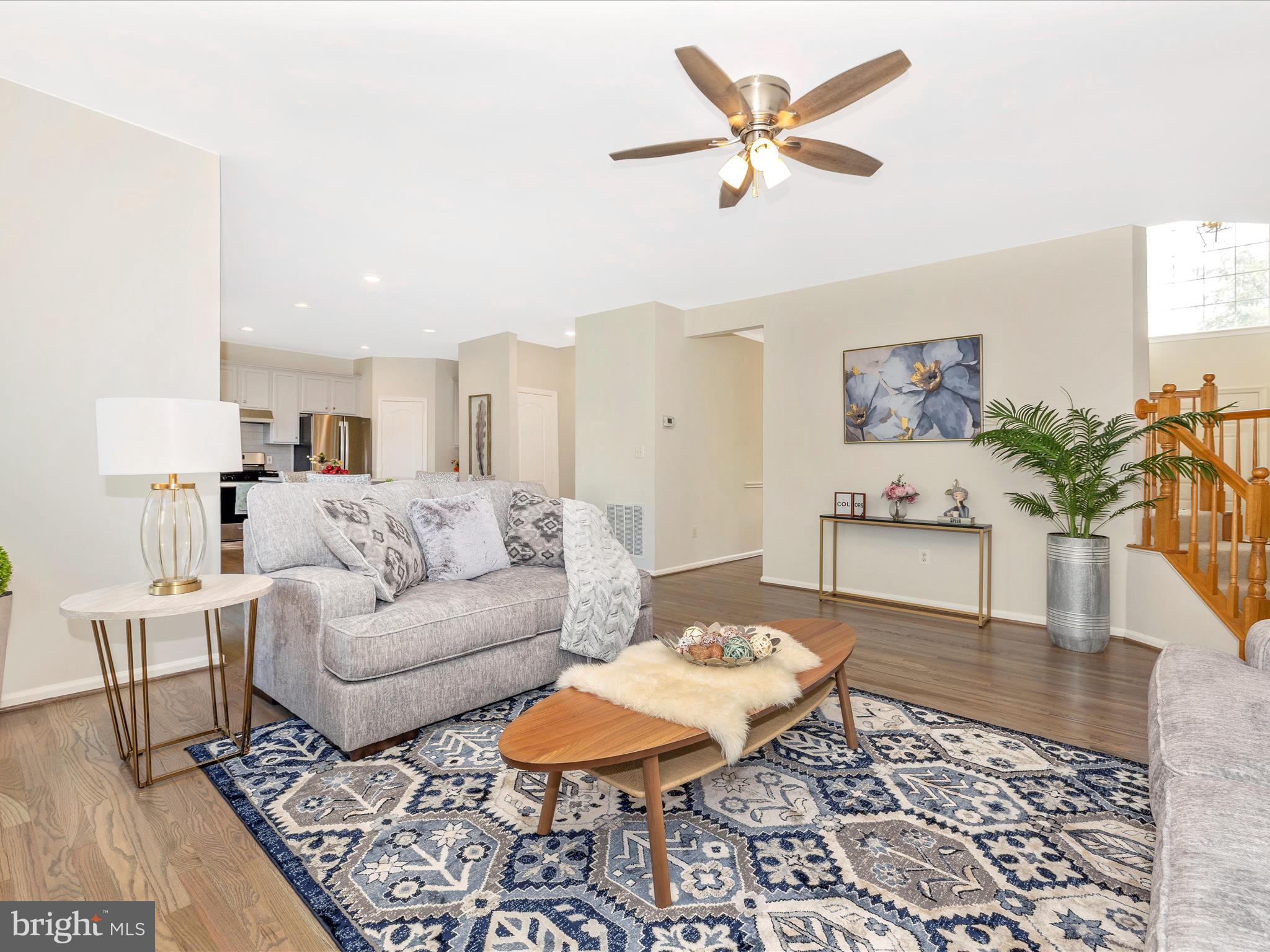 KINGSVIEW VILLAGE - Residential