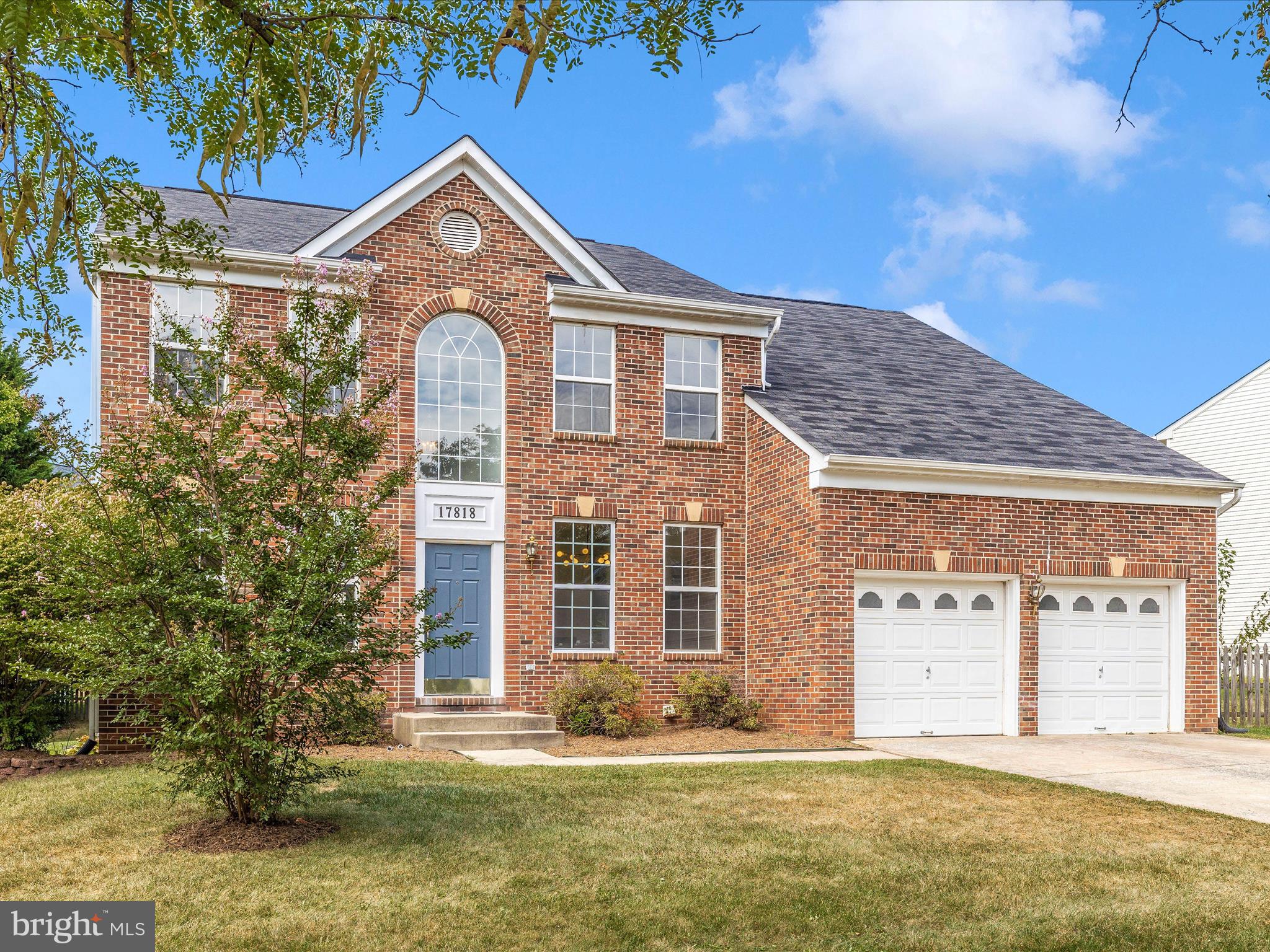 KINGSVIEW VILLAGE - Residential