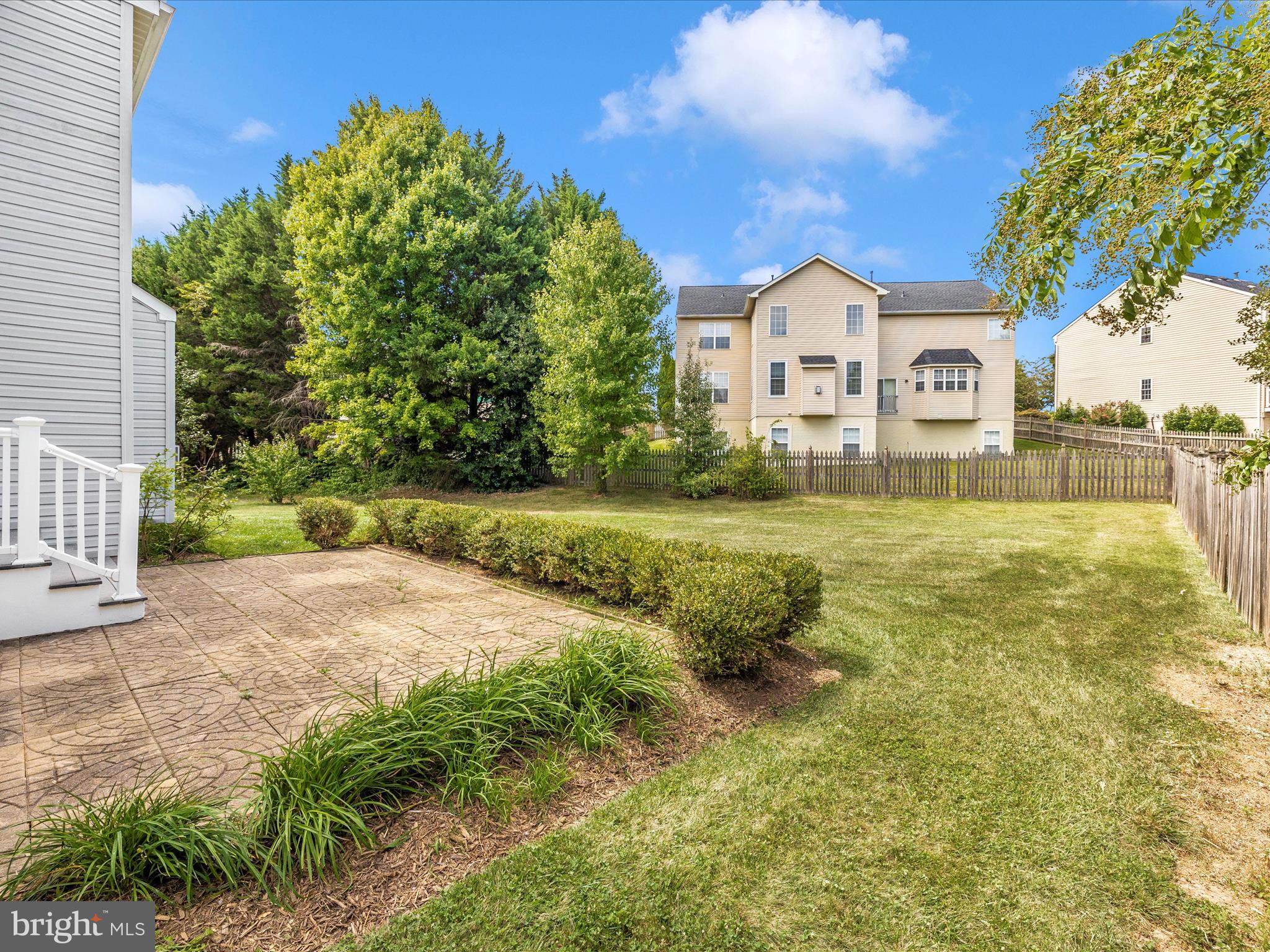 KINGSVIEW VILLAGE - Residential