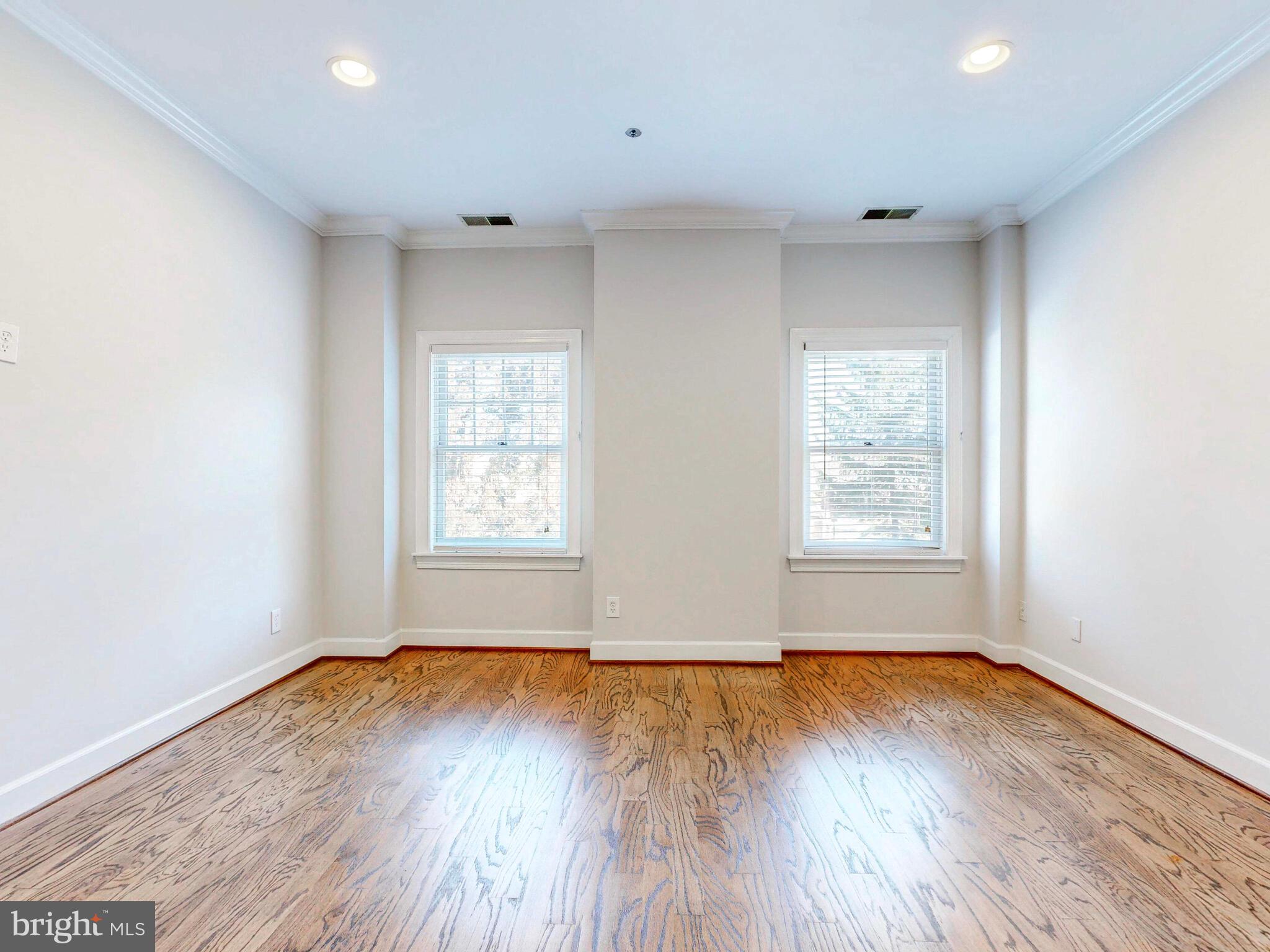 BRIGHTWOOD - Residential