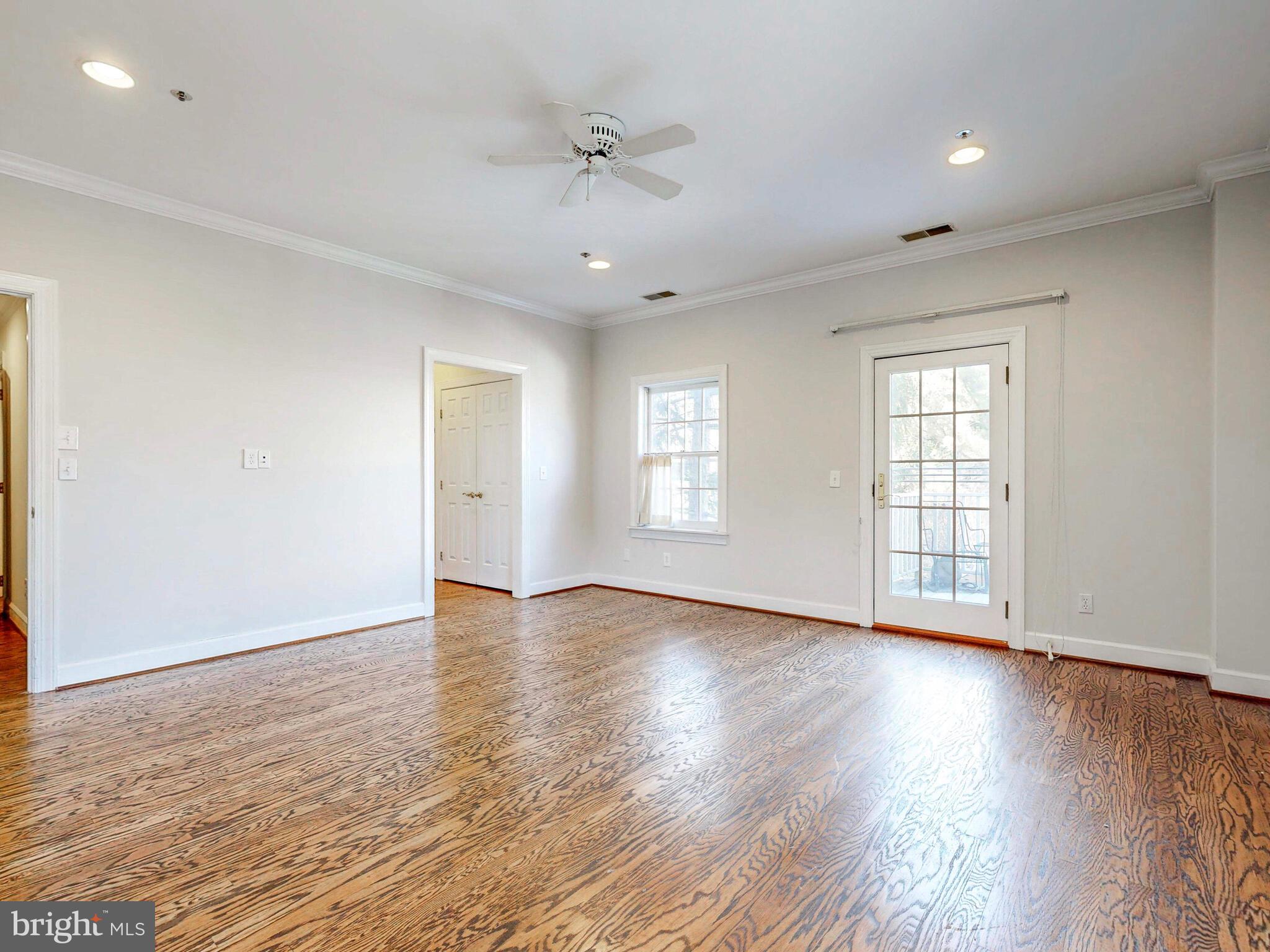 BRIGHTWOOD - Residential