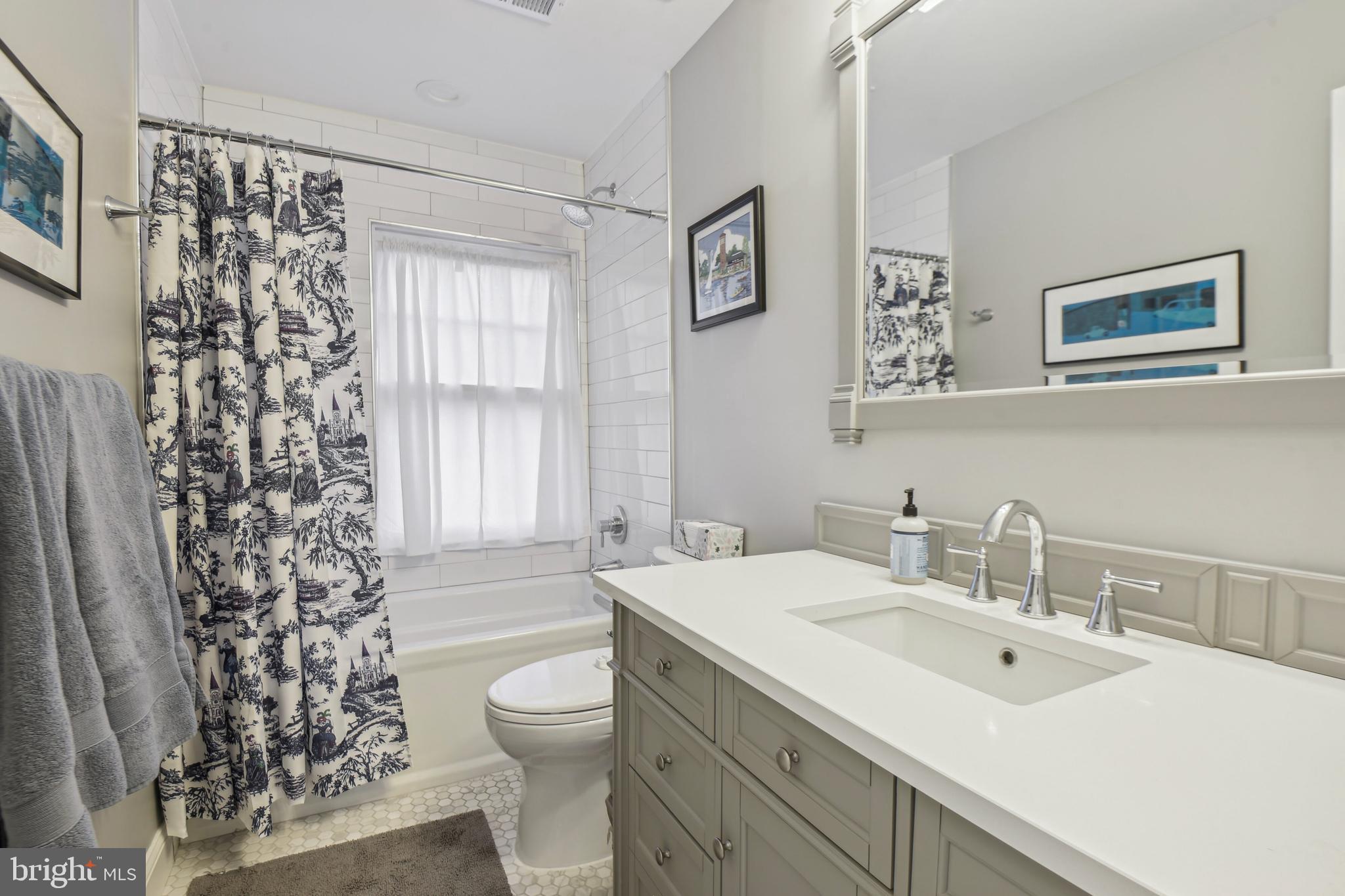 ROSEMONT - Residential