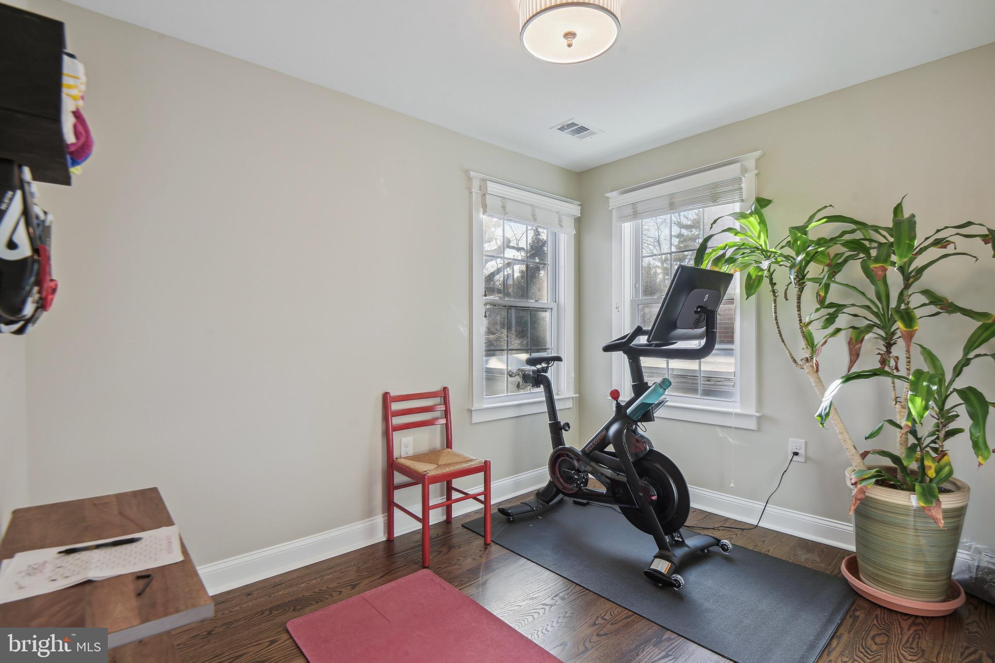 ROSEMONT - Residential