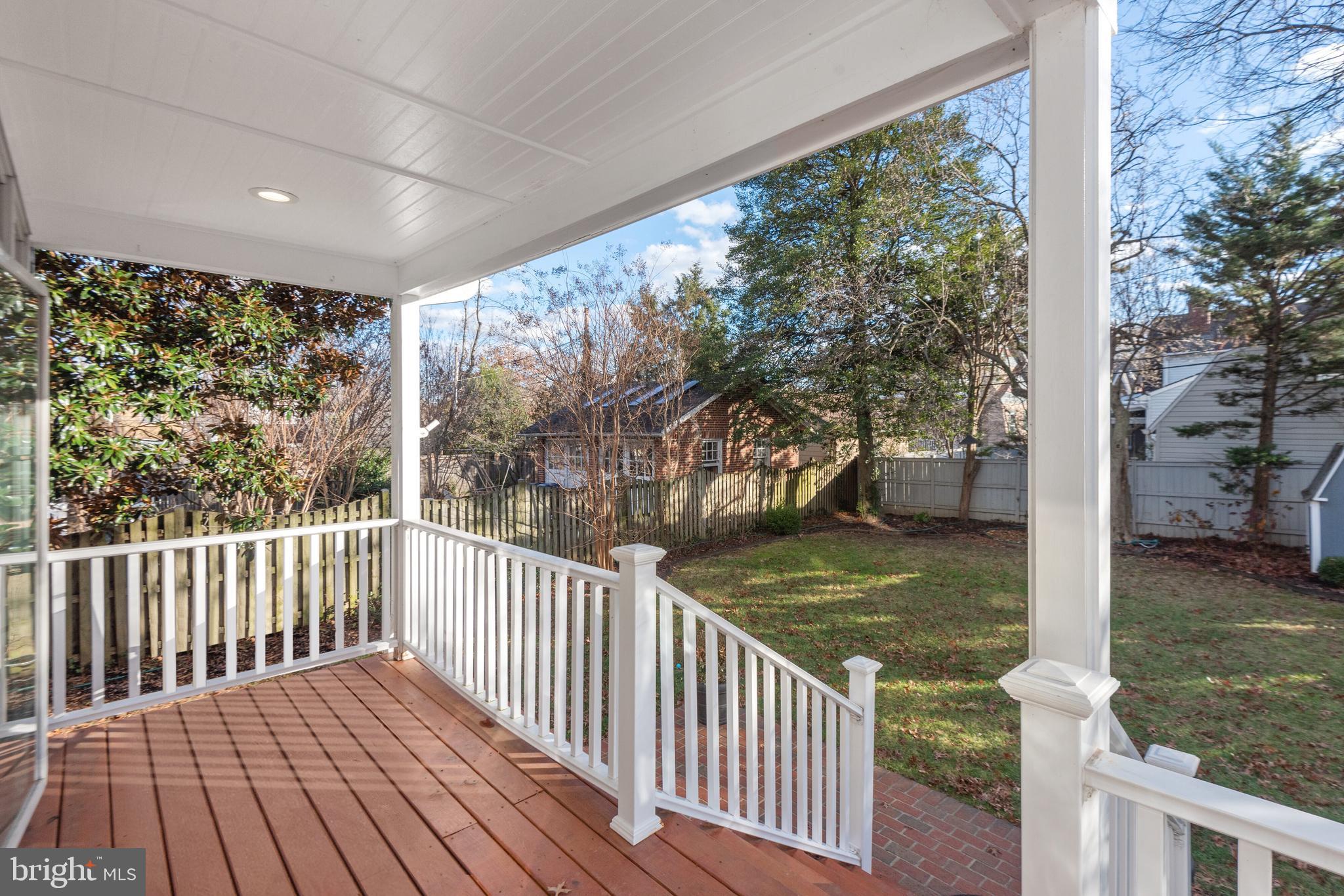 ROSEMONT - Residential