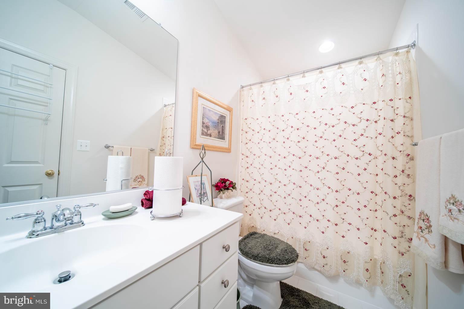 FAIRWOOD - Residential