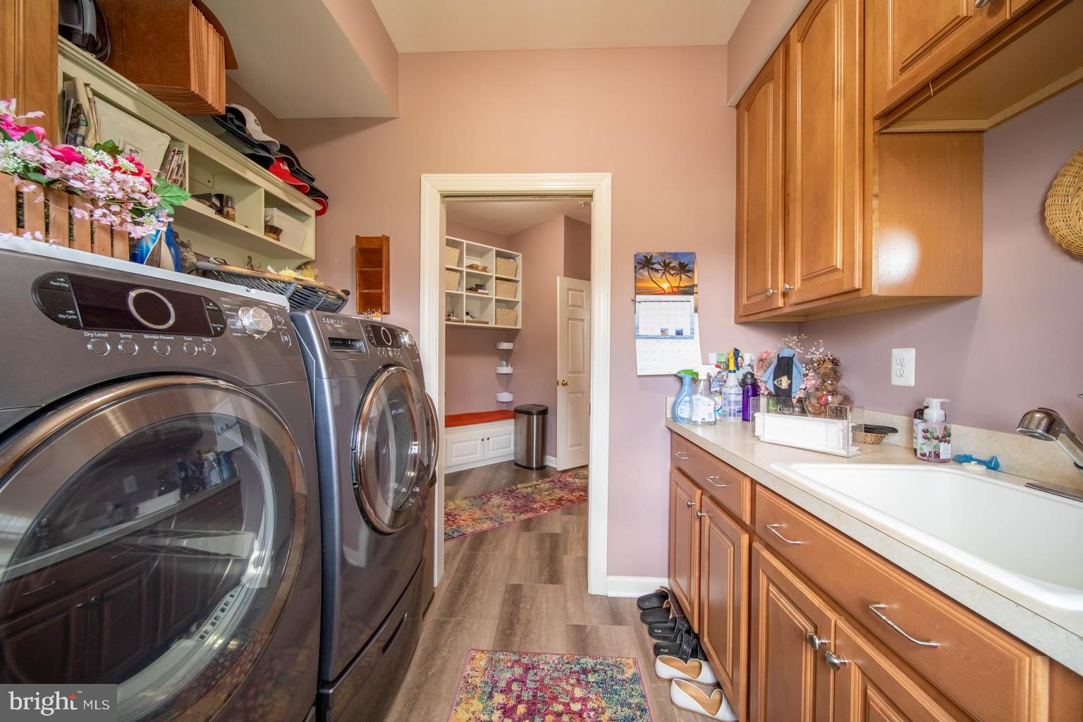 FAIRWOOD - Residential