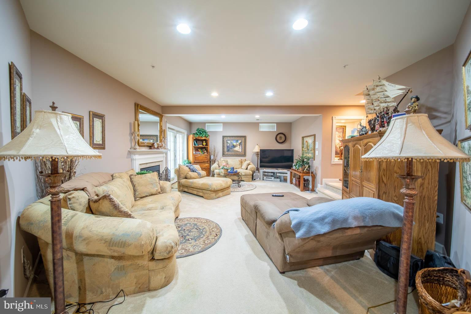 FAIRWOOD - Residential