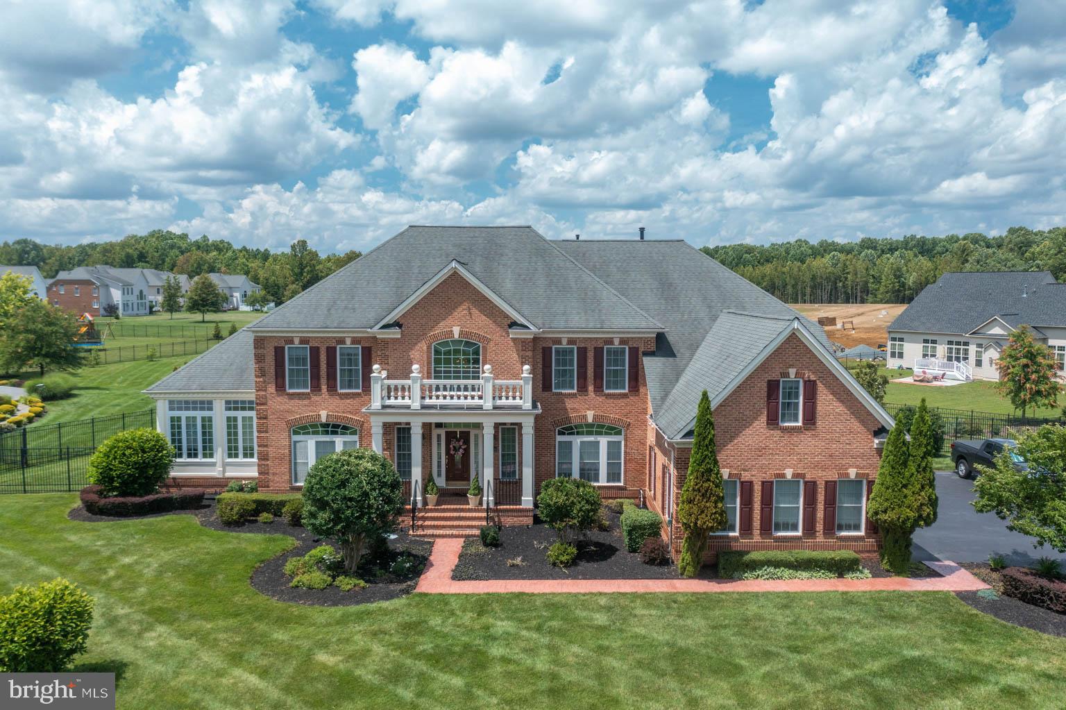 FAIRWOOD - Residential