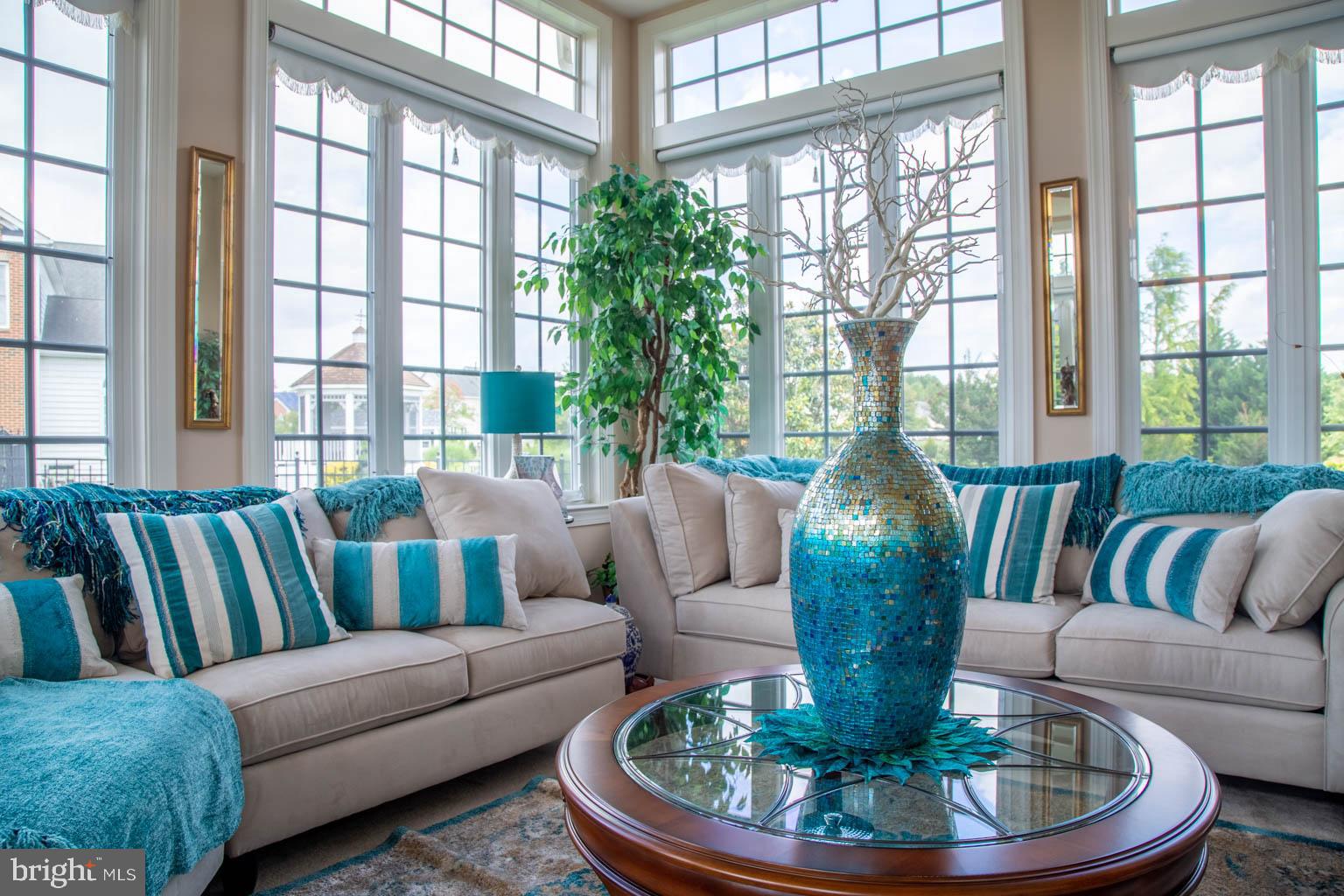 FAIRWOOD - Residential