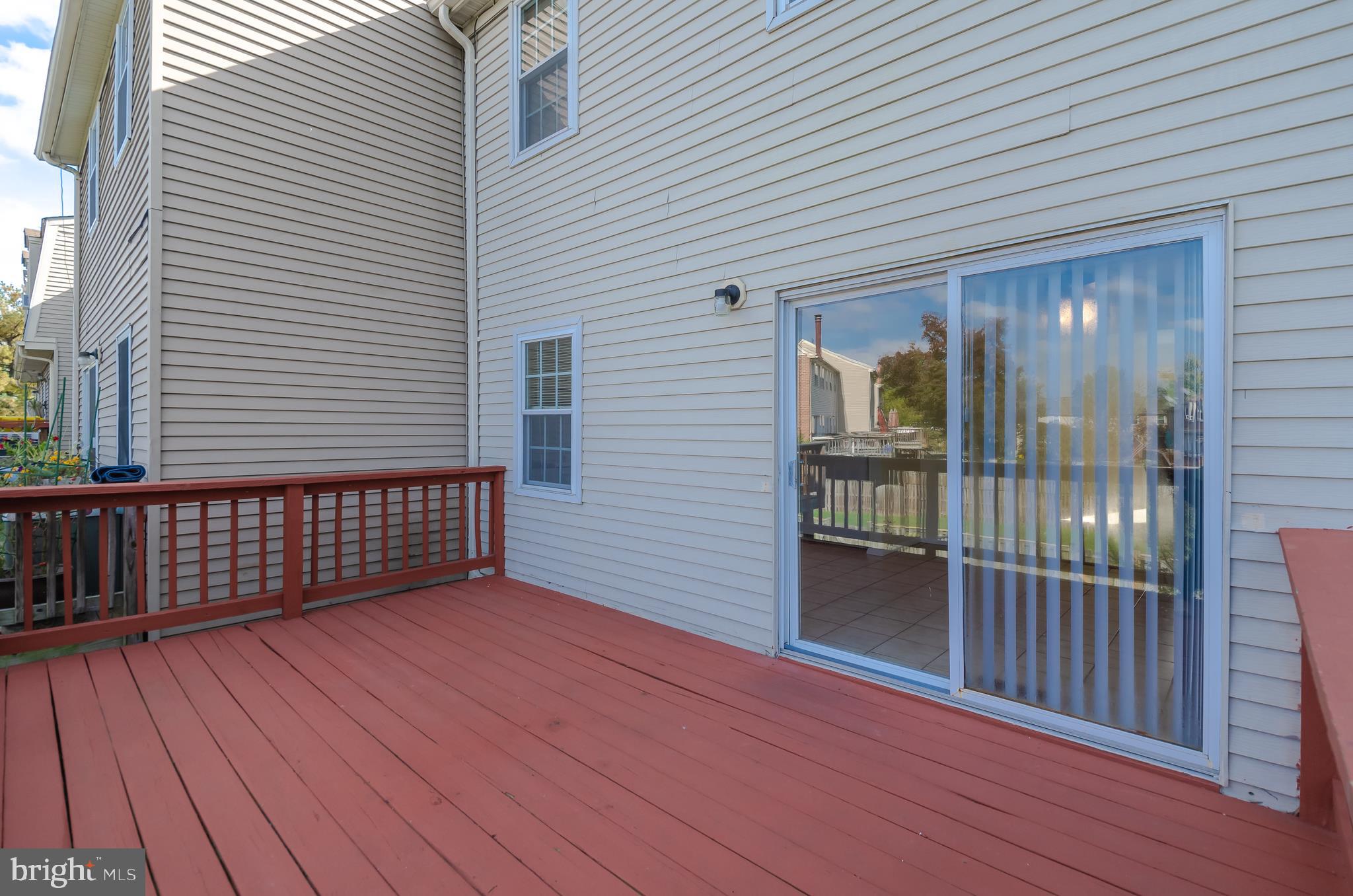 ELIZABETHS LANDING - Residential