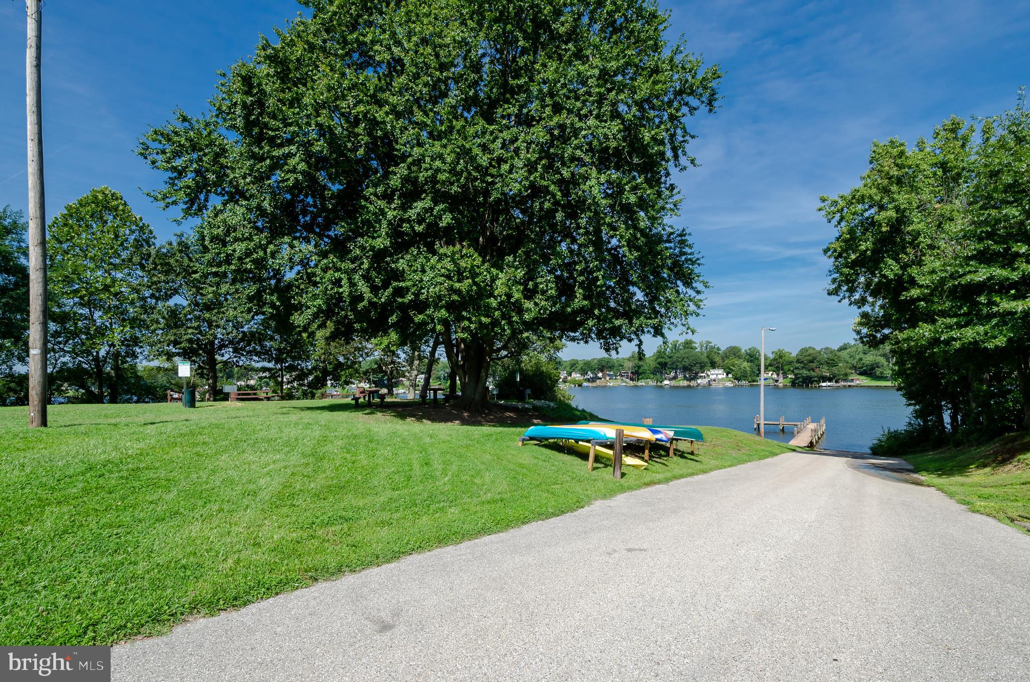 ELIZABETHS LANDING - Residential