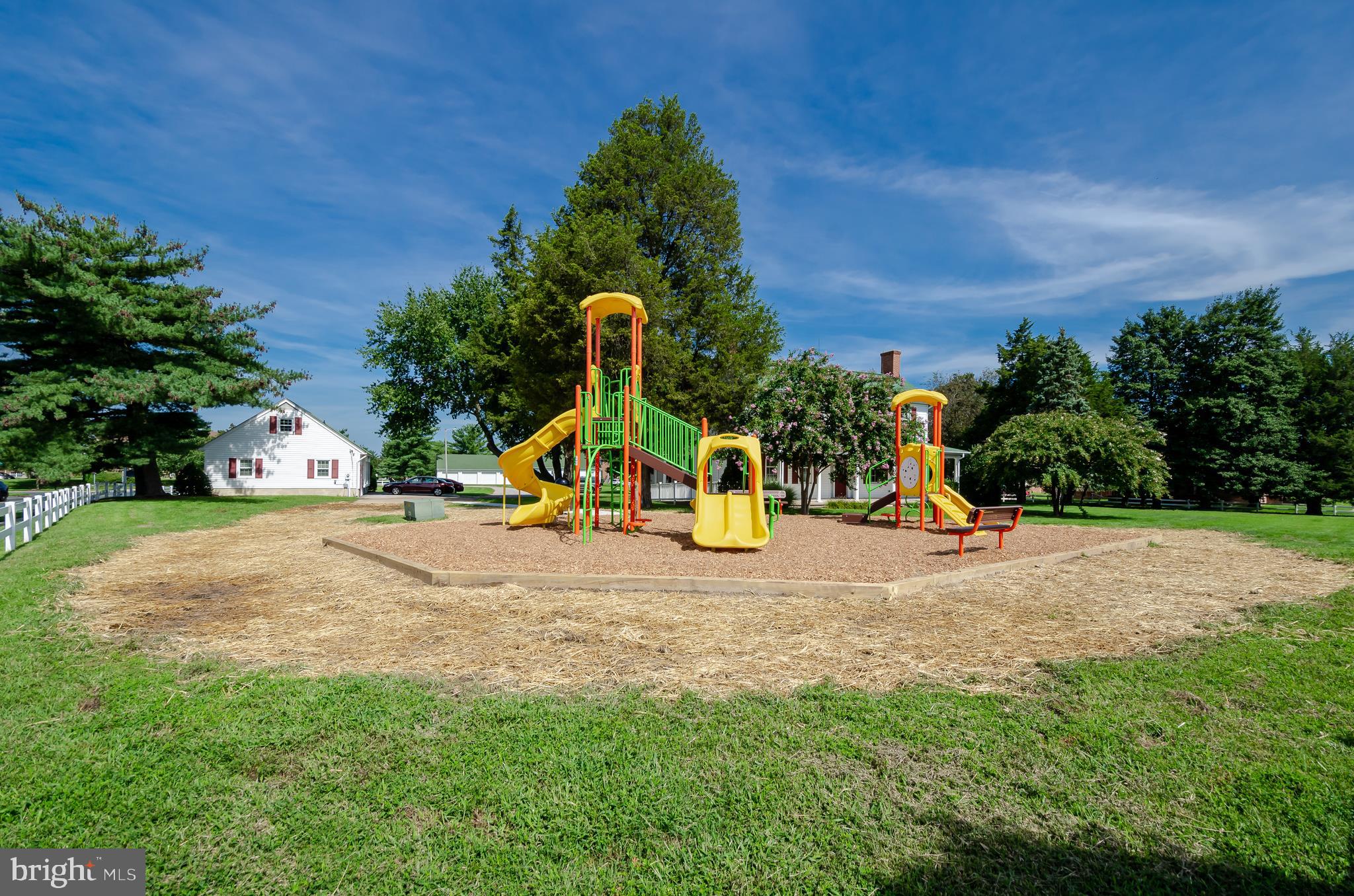 ELIZABETHS LANDING - Residential