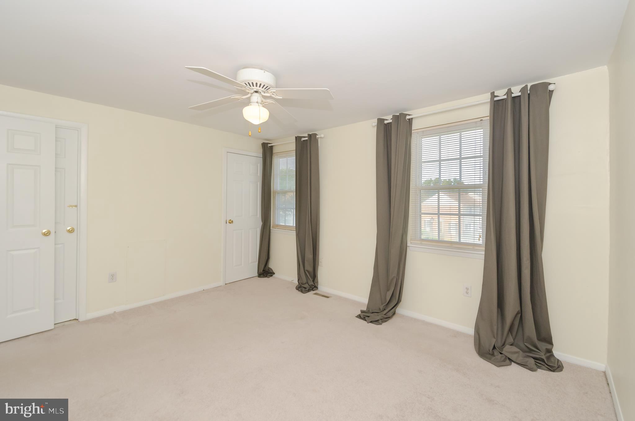 ELIZABETHS LANDING - Residential