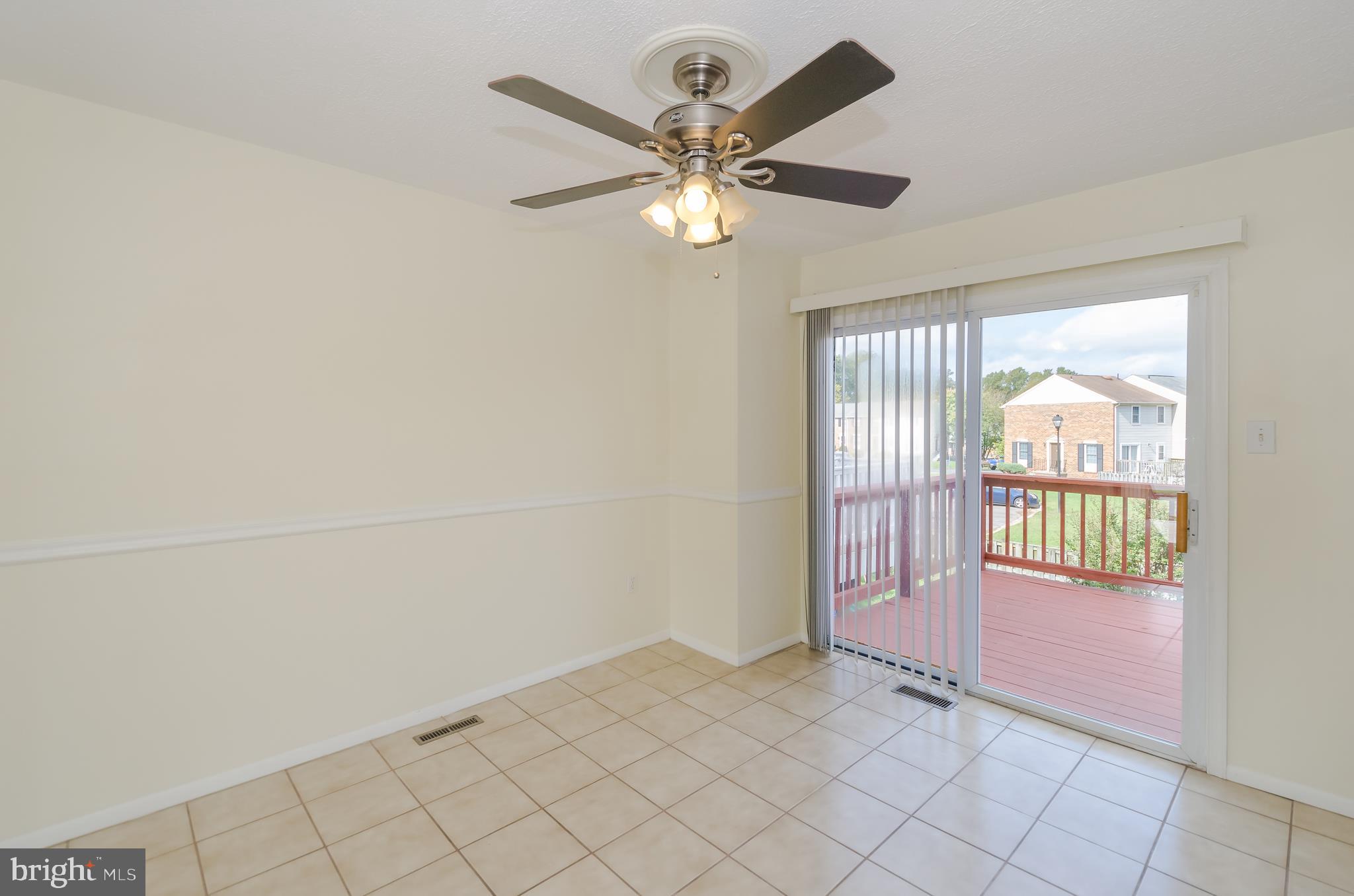 ELIZABETHS LANDING - Residential