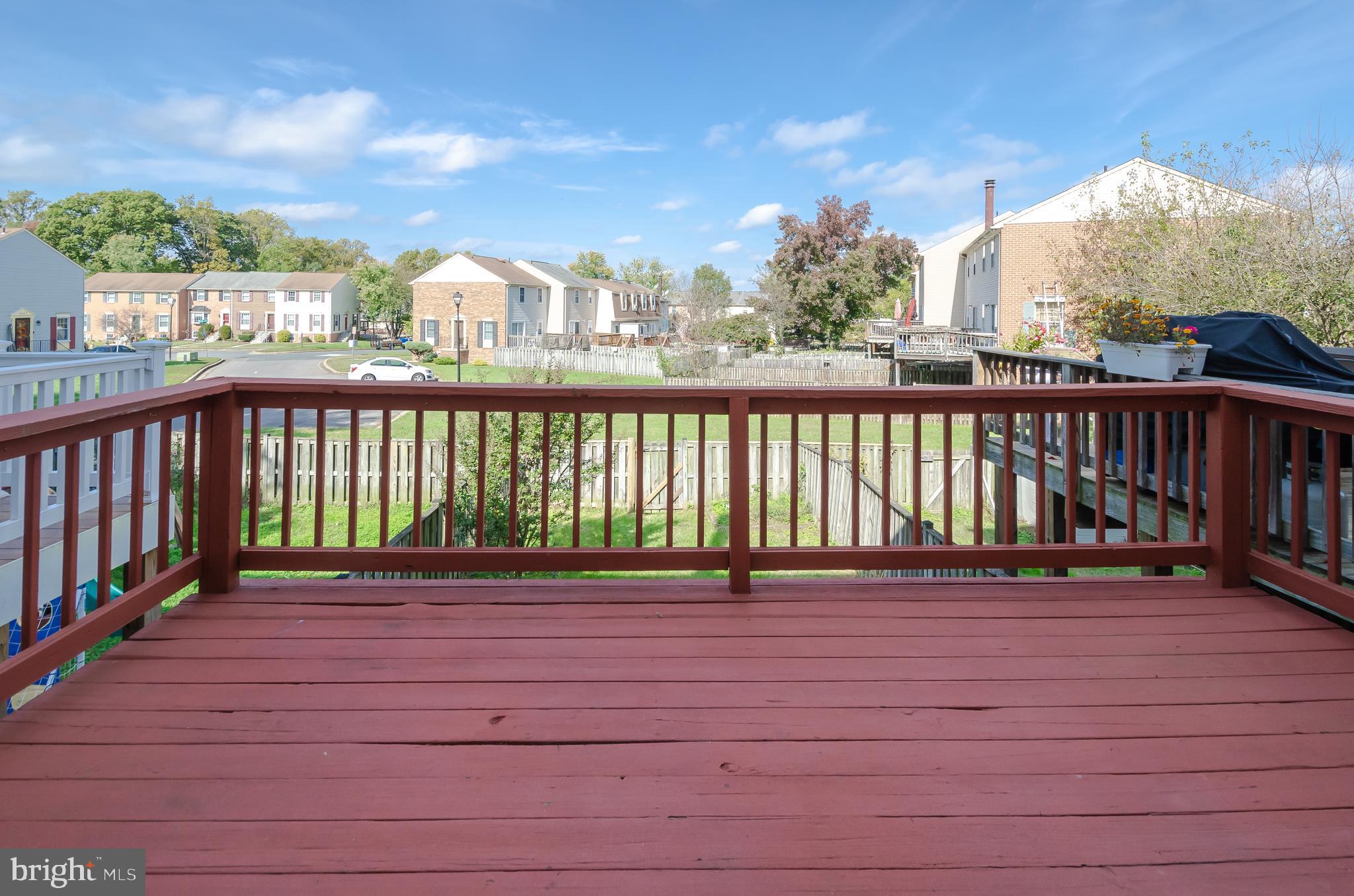 ELIZABETHS LANDING - Residential