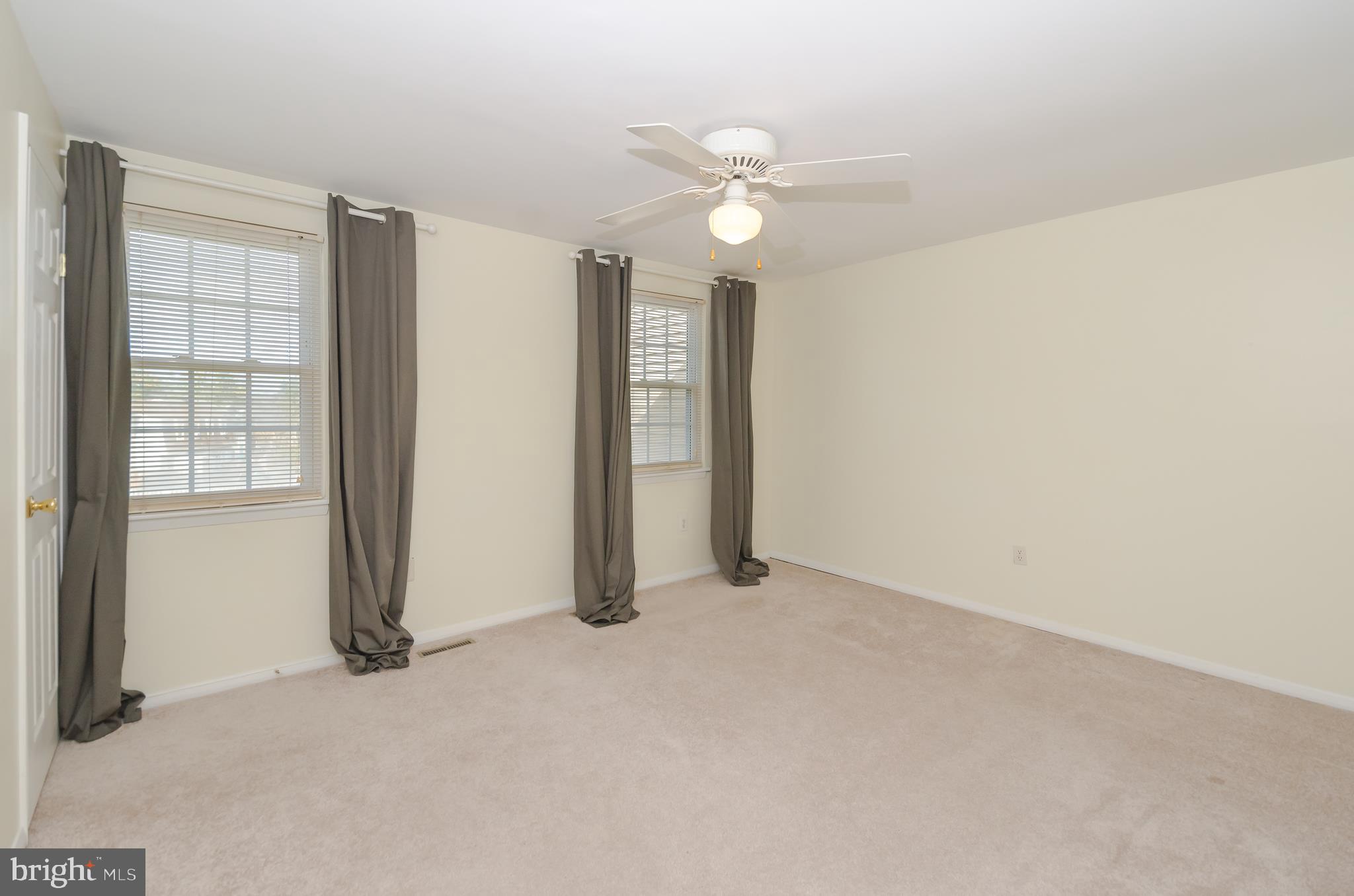 ELIZABETHS LANDING - Residential