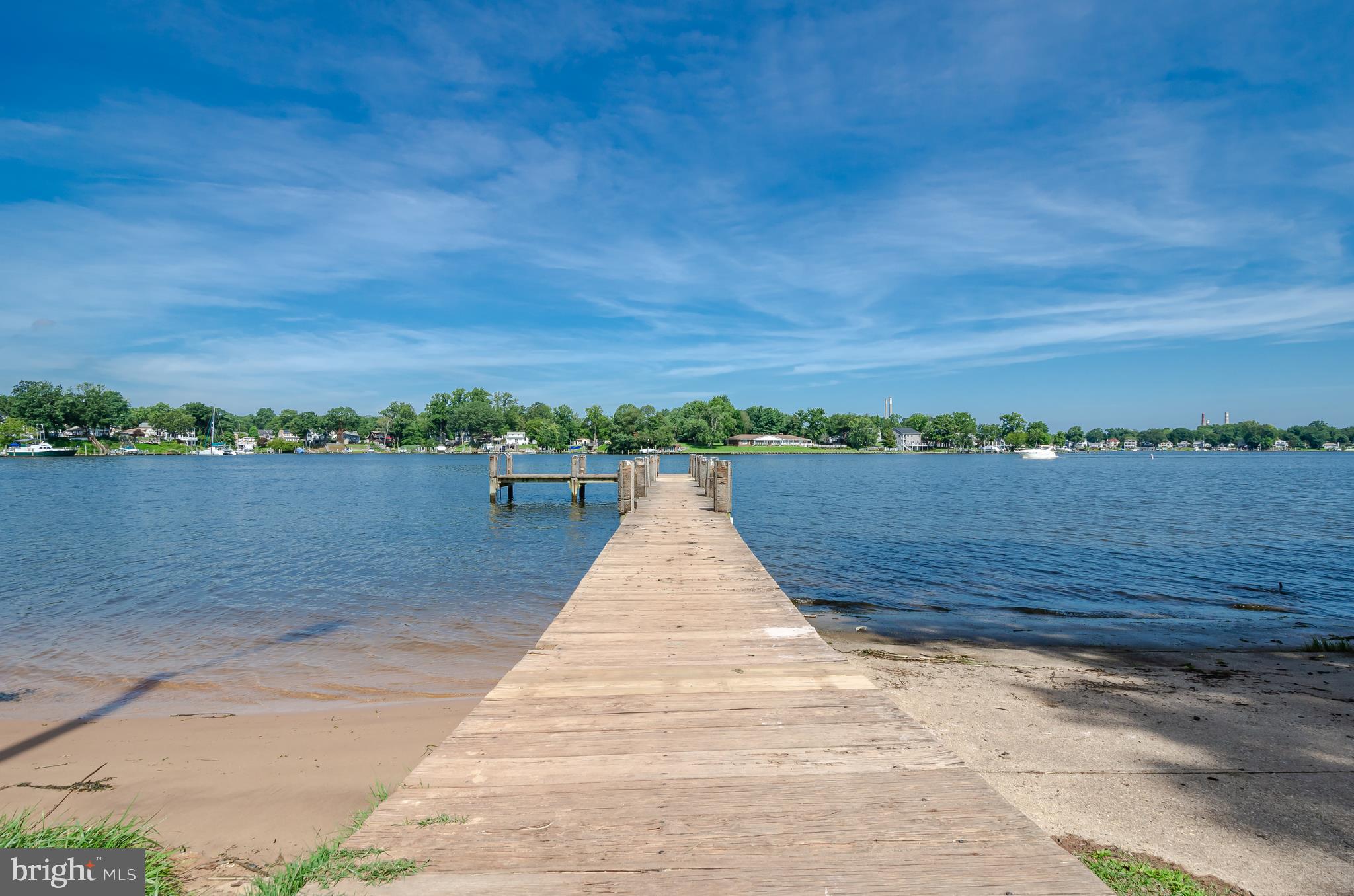 ELIZABETHS LANDING - Residential