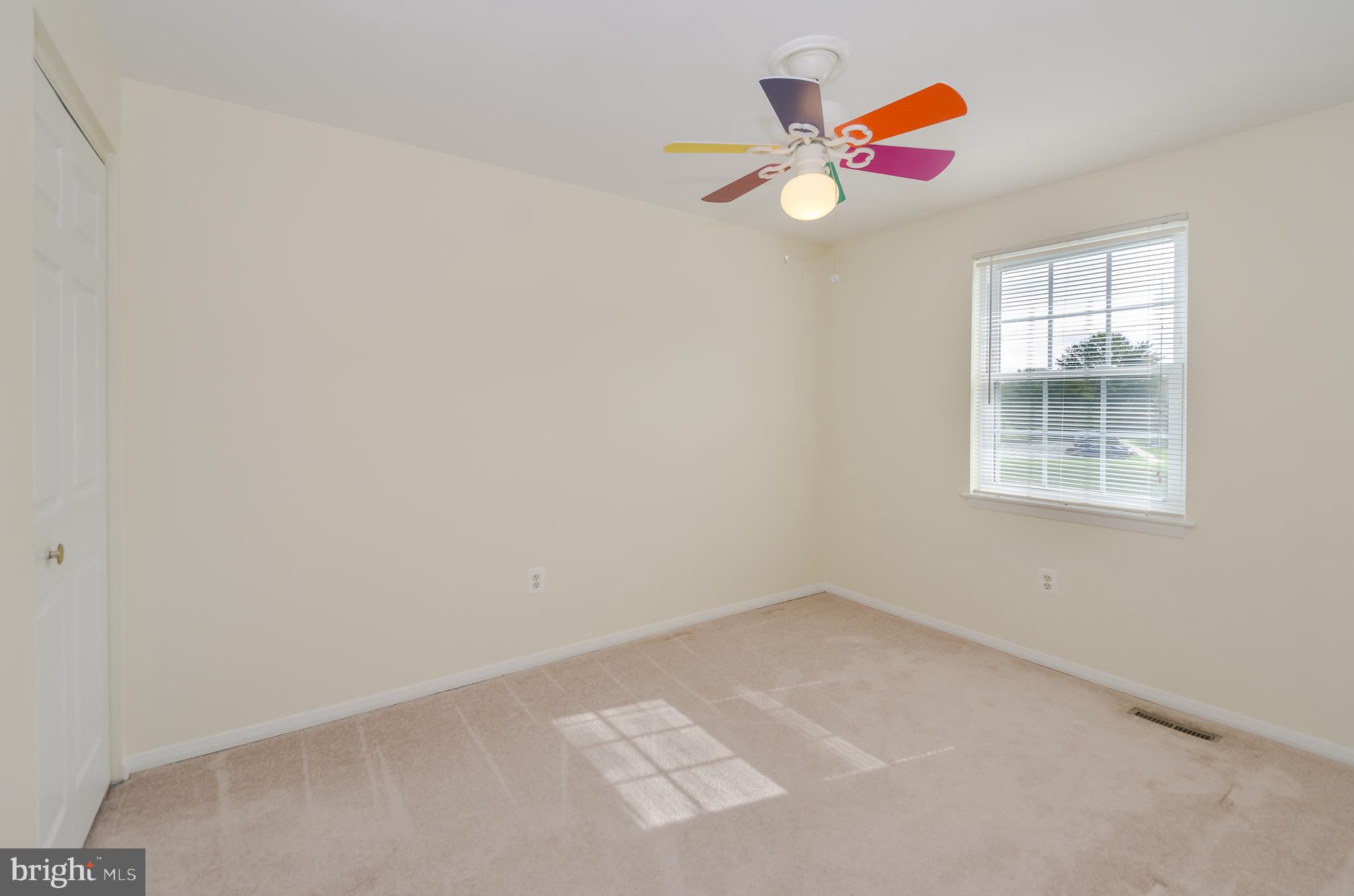 ELIZABETHS LANDING - Residential