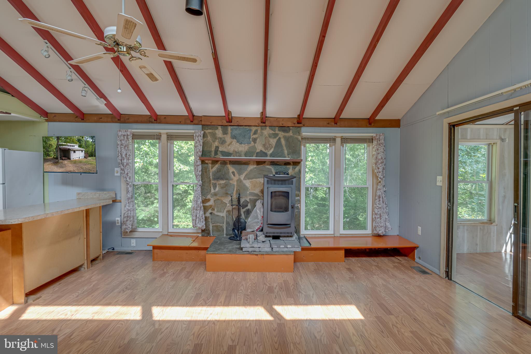 MONTEVALLO HILLS - Residential